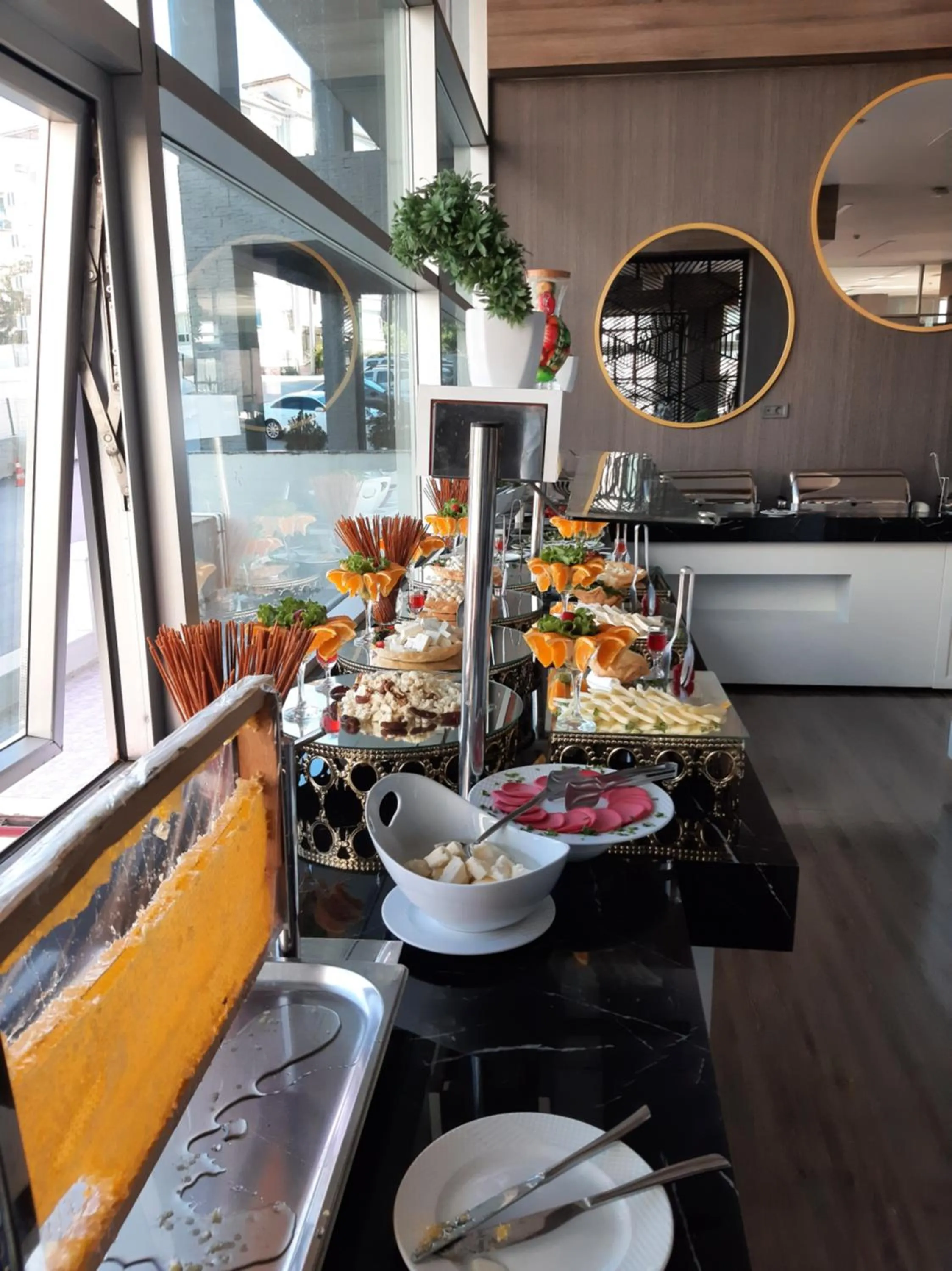 Breakfast in Park Dedeman Elazığ