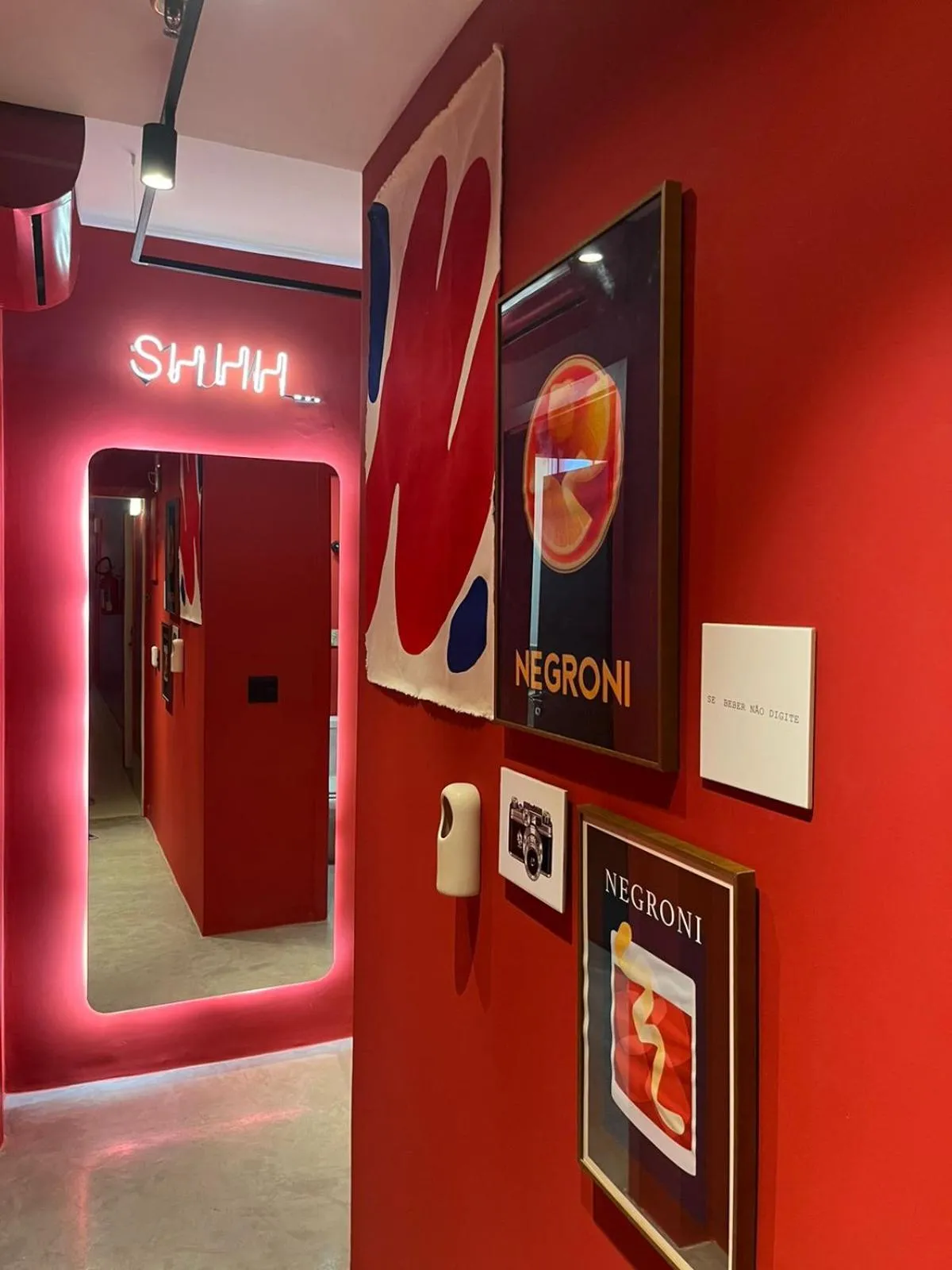 Text overlay in Comfort Hotel Santos