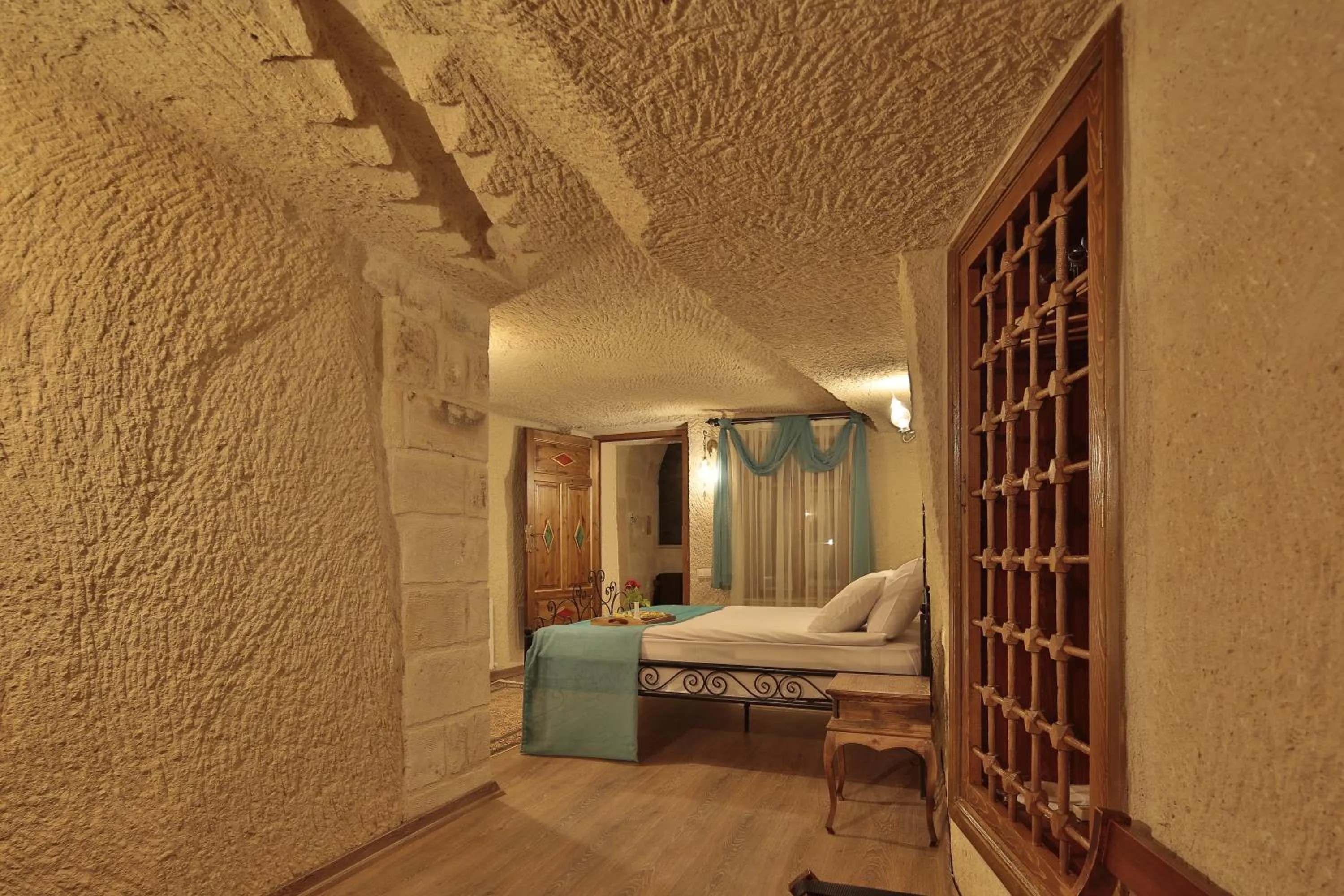 Bed in Jacob's Cave Suites - Cappadocia