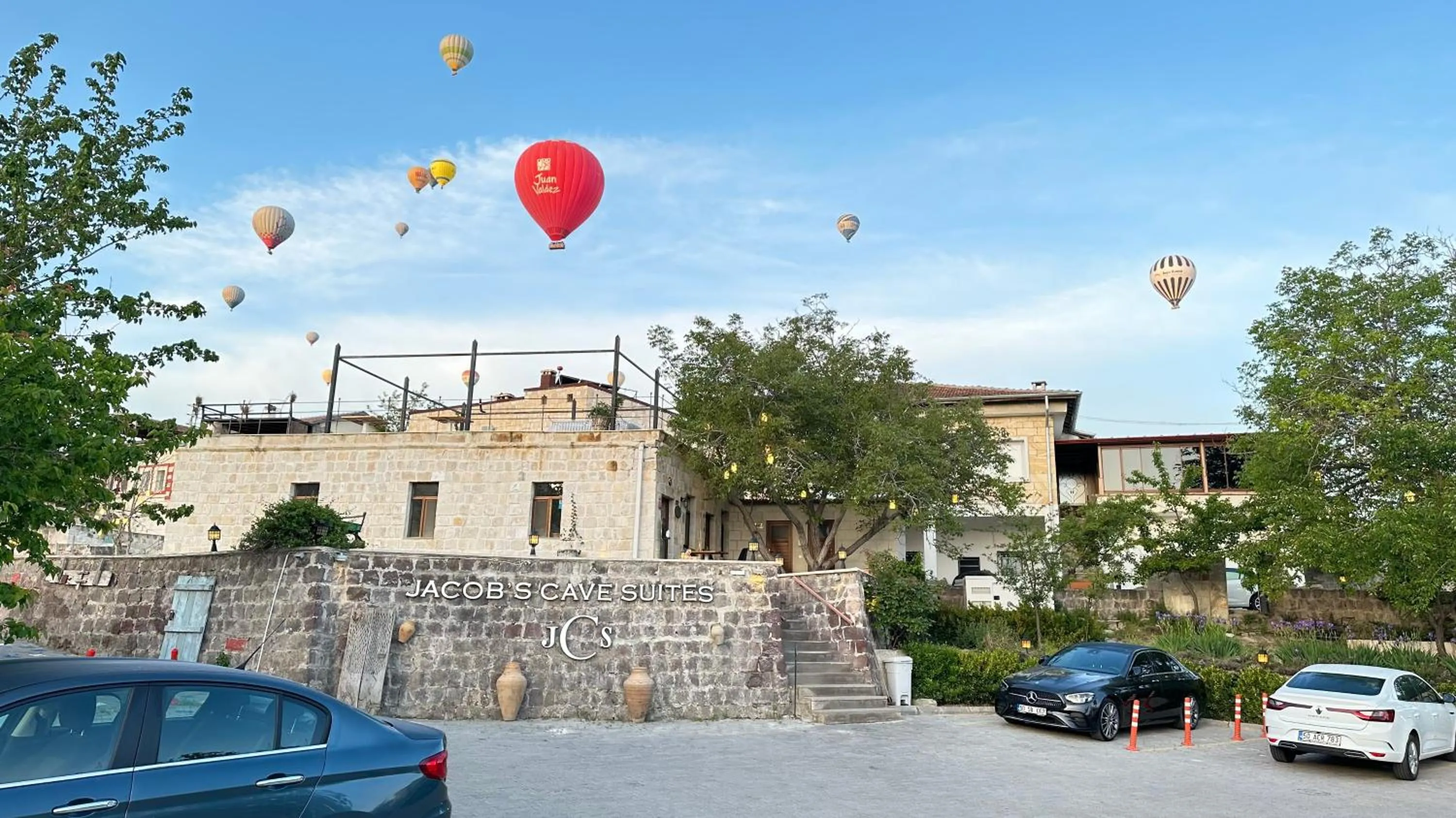 Day in Jacob's Cave Suites - Cappadocia
