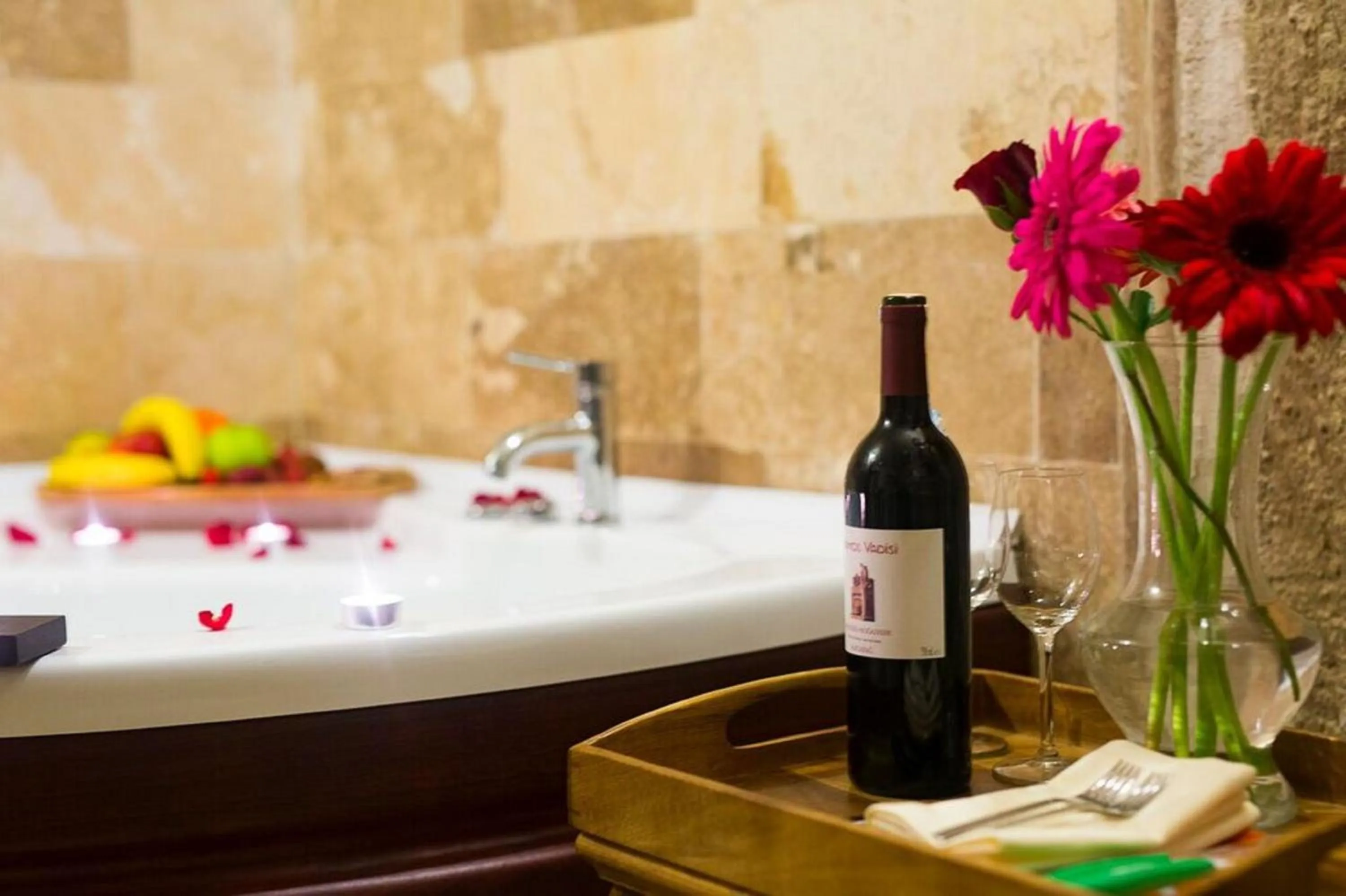 Bathroom in Jacob's Cave Suites - Cappadocia