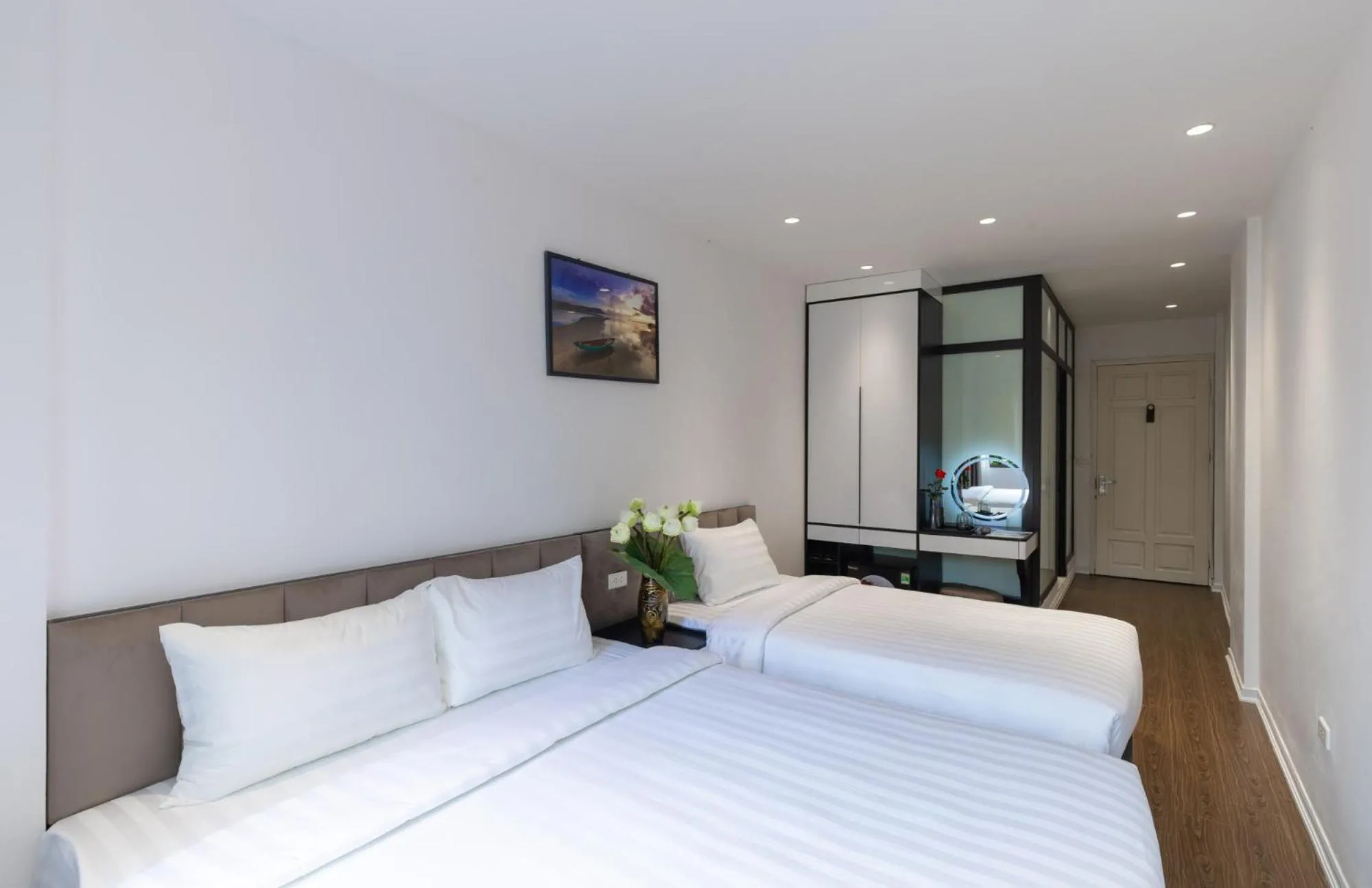 Photo of the whole room, Bed in Better Home Hanoi