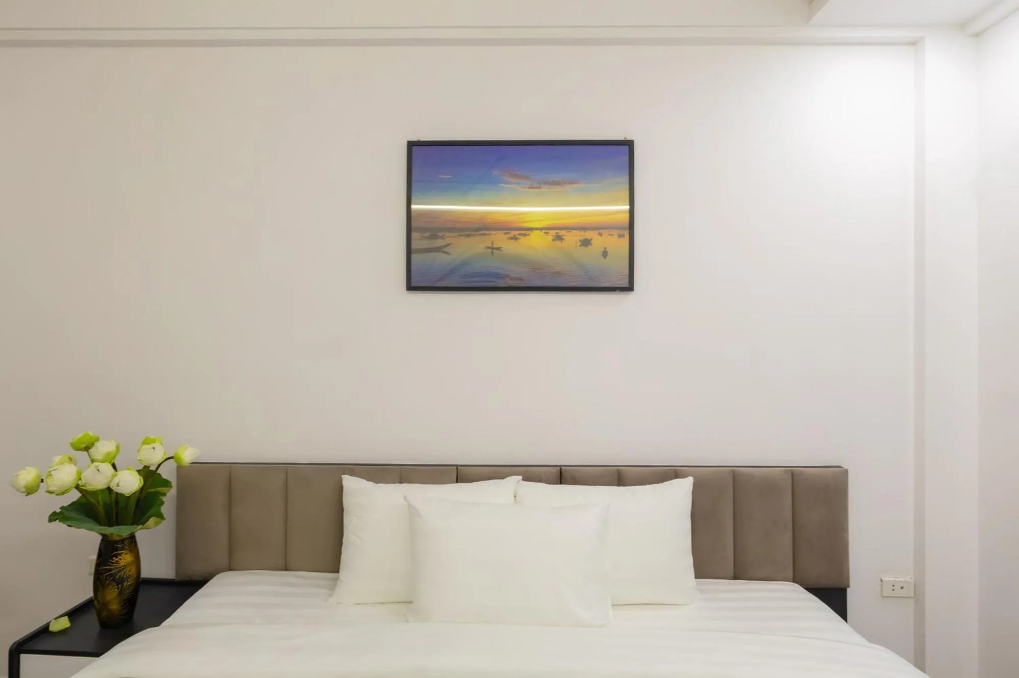 Bed in Better Home Hanoi
