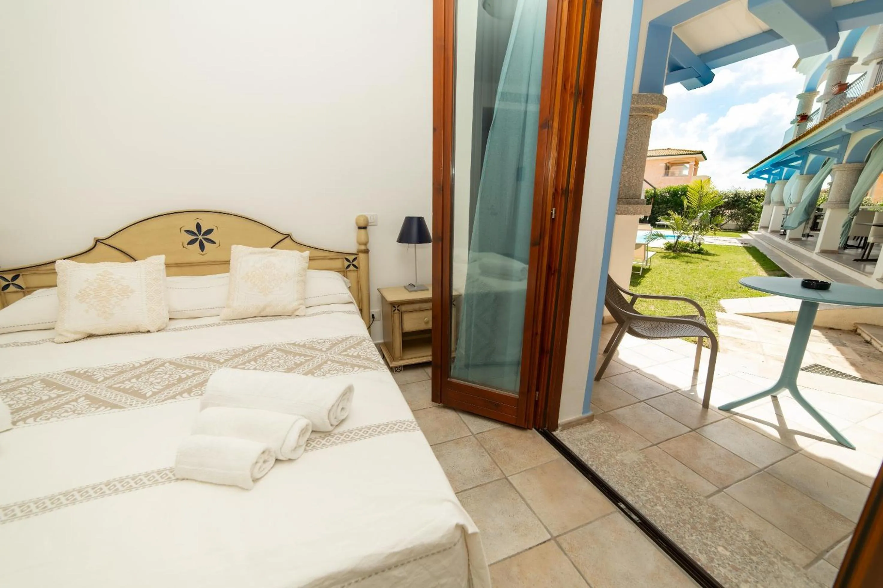 Patio, Bed in GH Diana Hotel