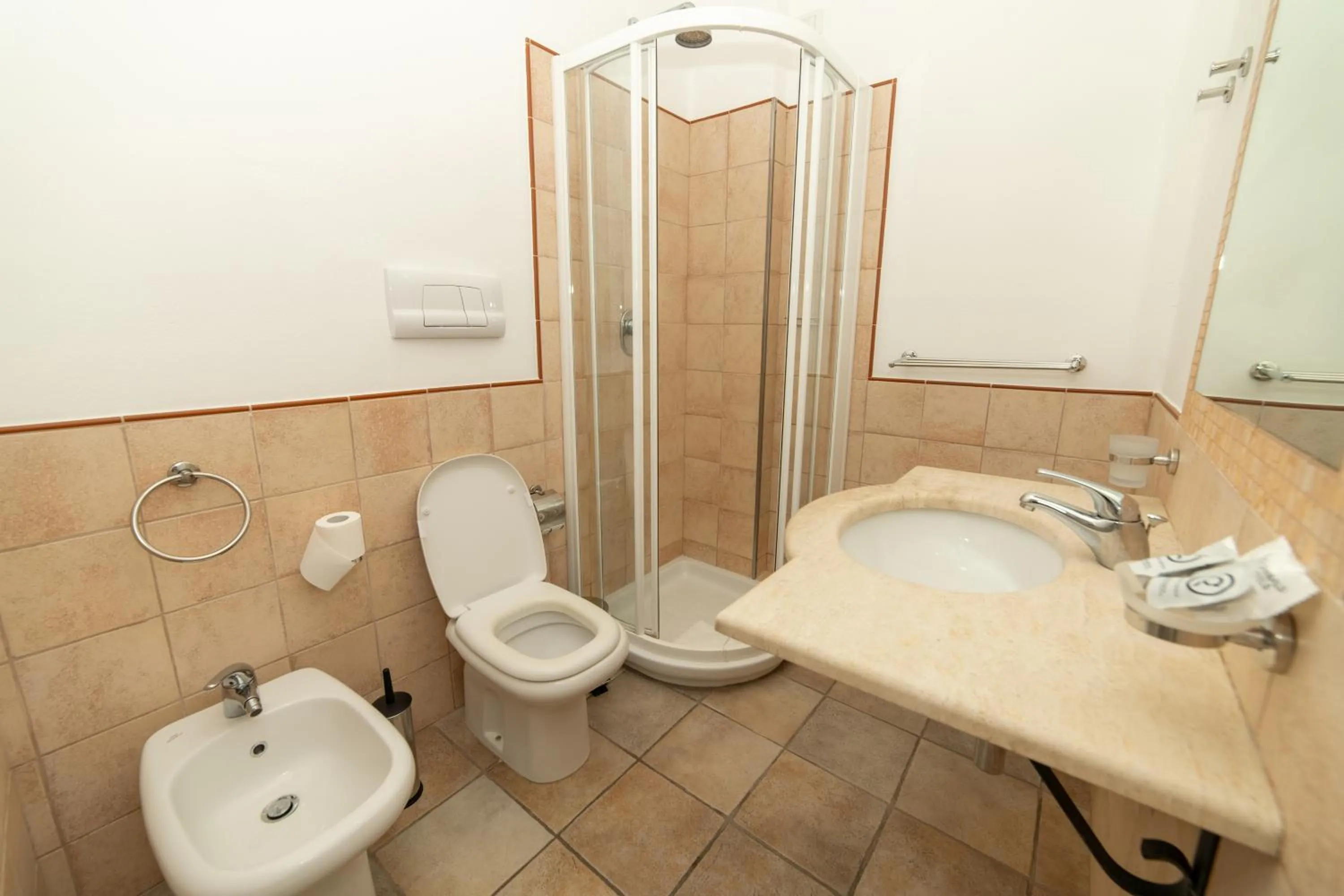 Bathroom in GH Diana Hotel