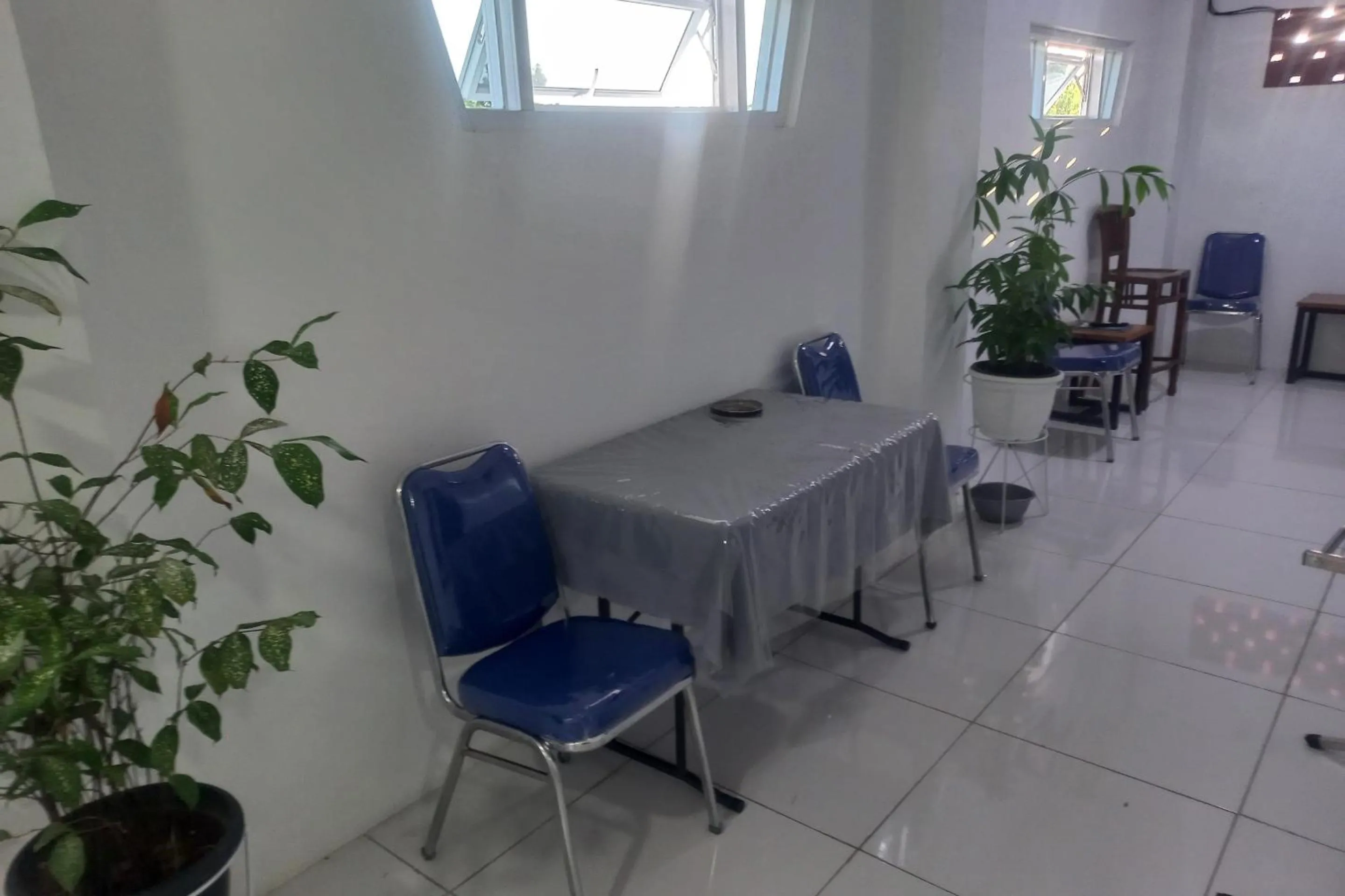 OYO 94771 White House Arafah Syariah
