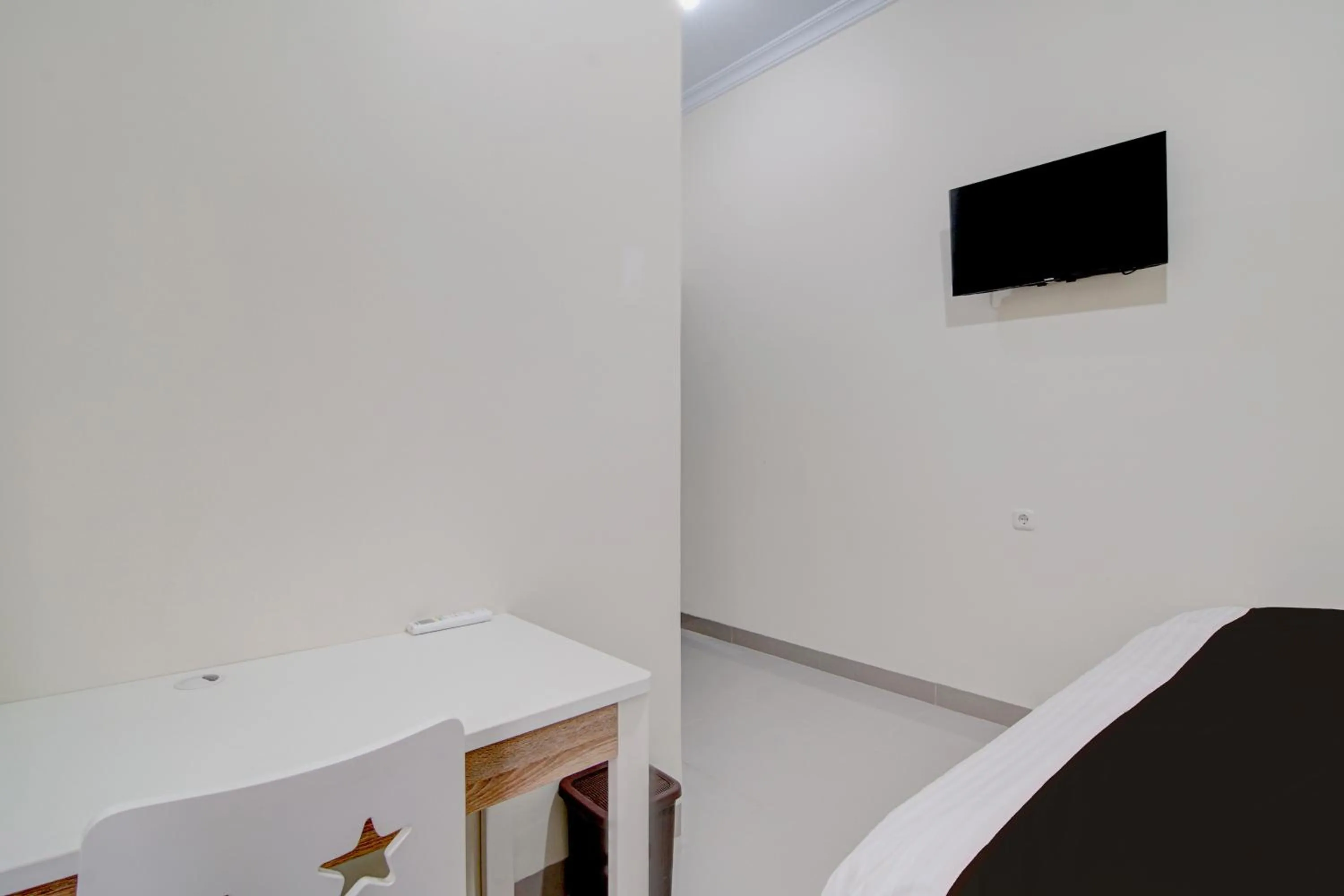 Bedroom, Bed in OYO 94758 Kamila House
