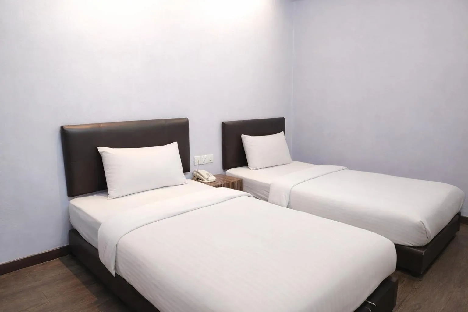 Bed in Newland Hotel by Ardens - Taman Pelangi, Johor Bahru
