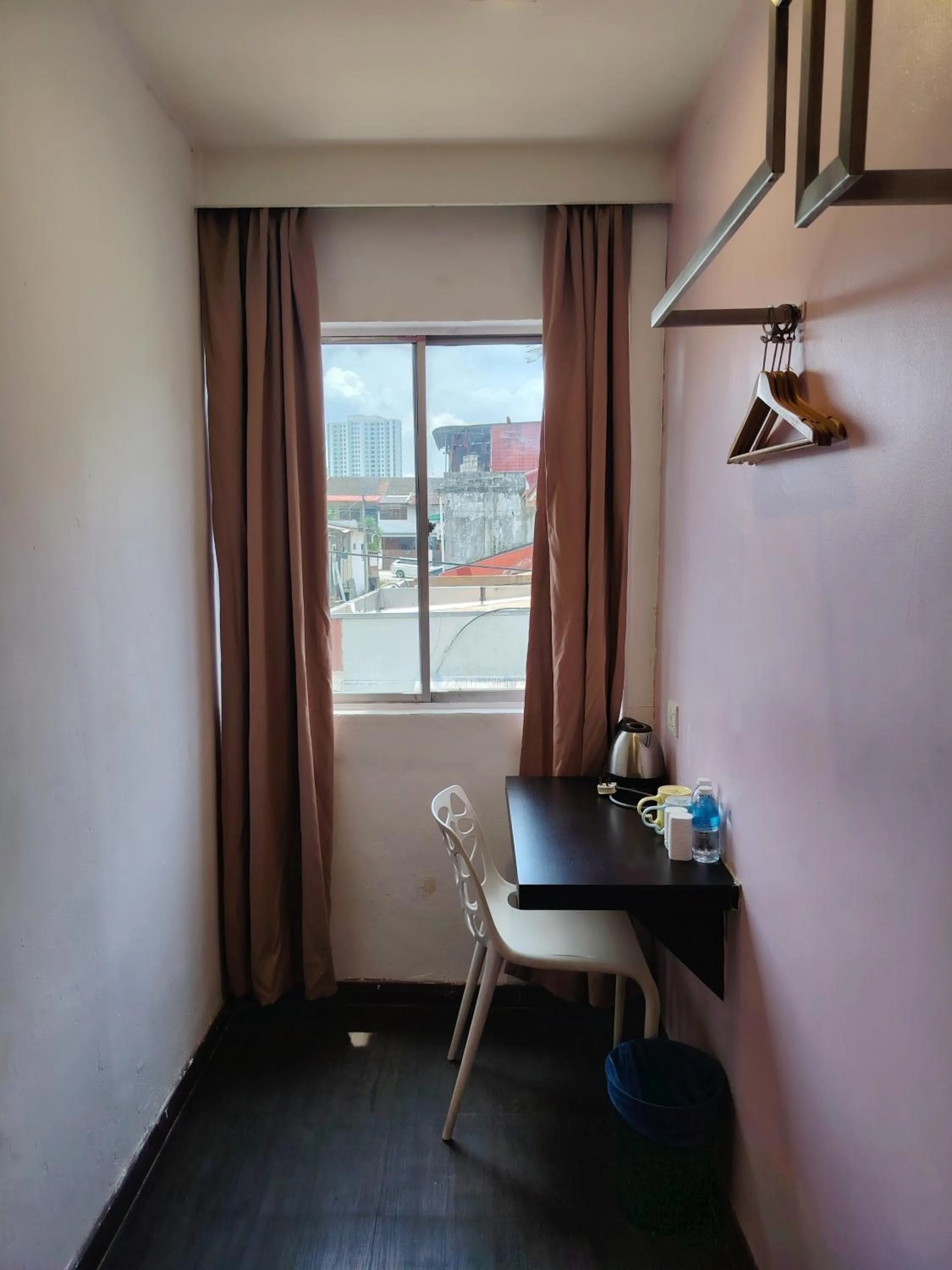 Area and facilities in Newland Hotel by Ardens - Taman Pelangi, Johor Bahru