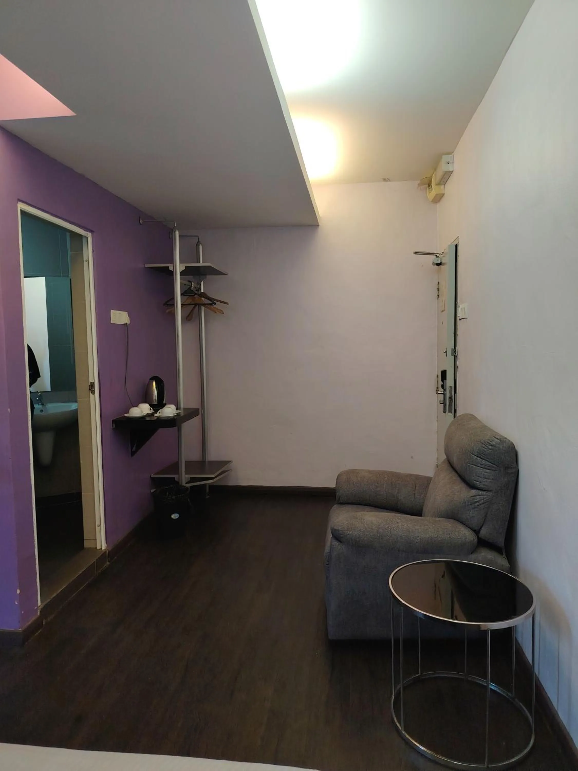 Seating area in Newland Hotel by Ardens - Taman Pelangi, Johor Bahru