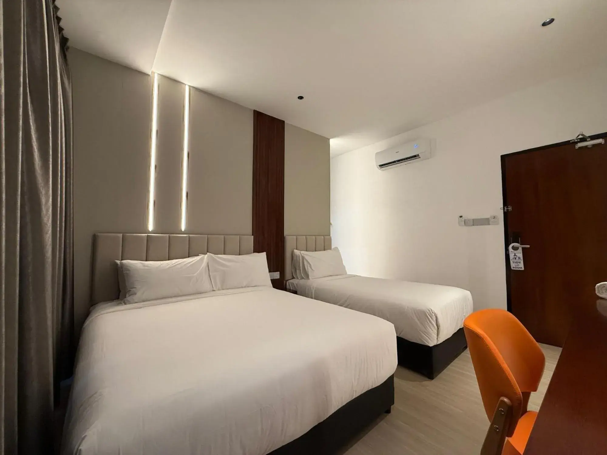 Superior Suite in OYO 91193 Hi Inn Sibu Jaya Superior Suite in OYO 91193 Hi Inn Sibu Jaya