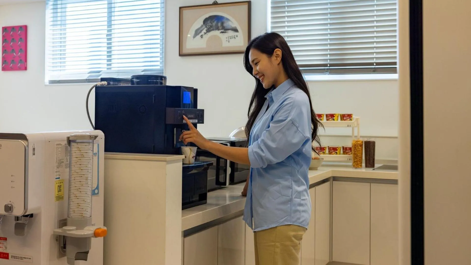 Seating area in Browndot Hotel Jeonju Junghwasan