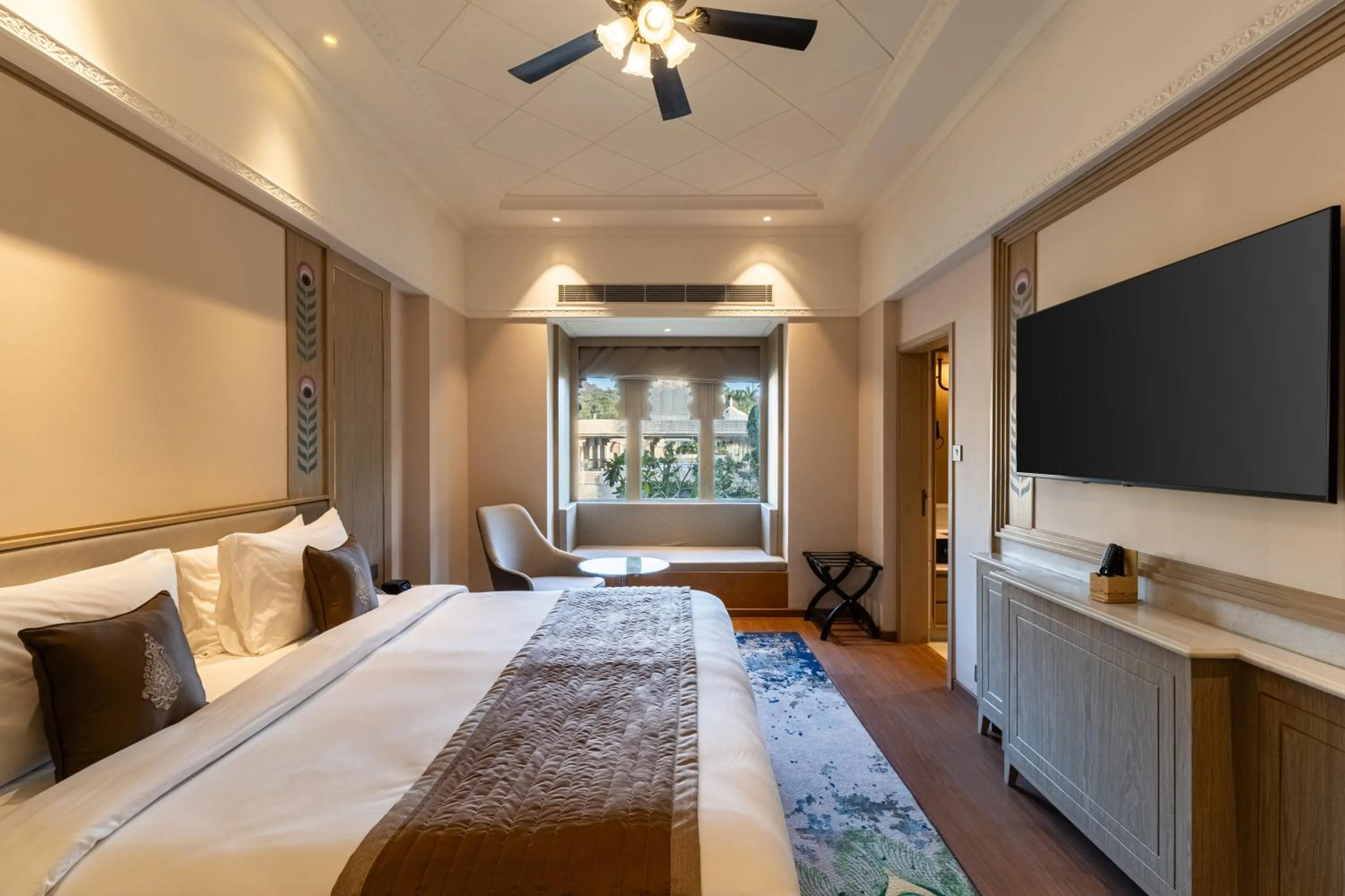 Bed in Wyndham Grand Udaipur Fateh Sagar Lake - Pure Vegetarian Resort