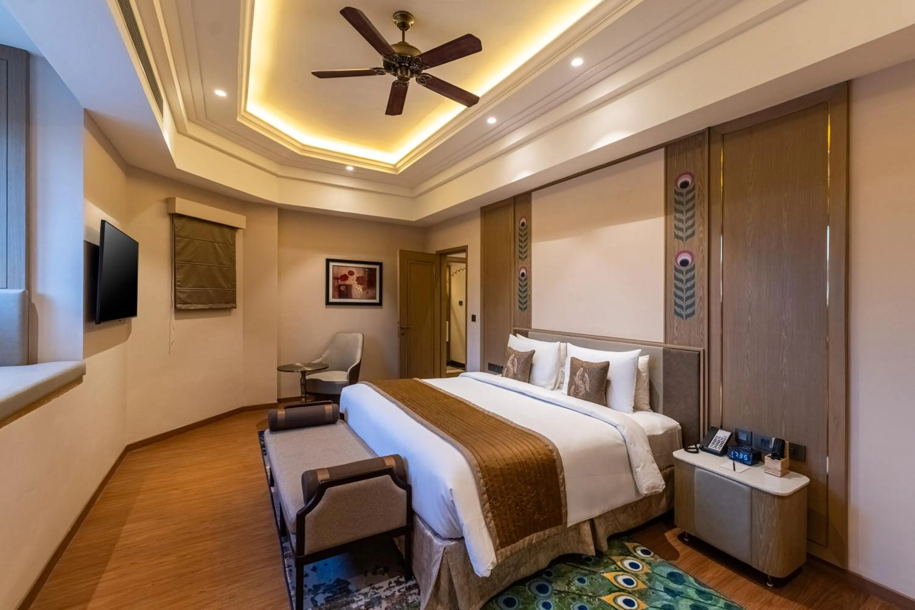 Bed in Wyndham Grand Udaipur Fateh Sagar Lake - Pure Vegetarian Resort