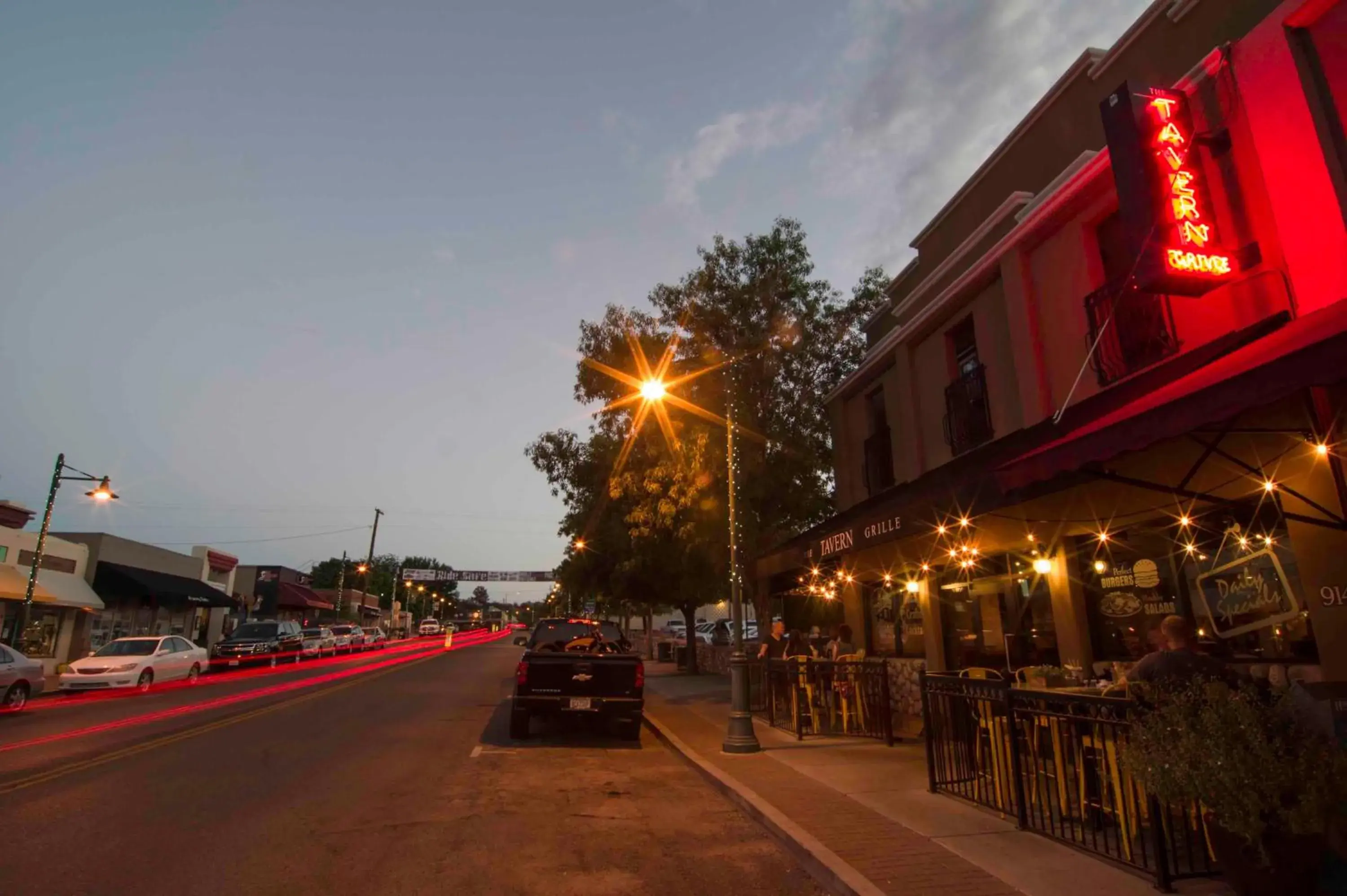 Restaurant/places to eat in The Tavern Hotel Restaurant/places to eat in The Tavern Hotel