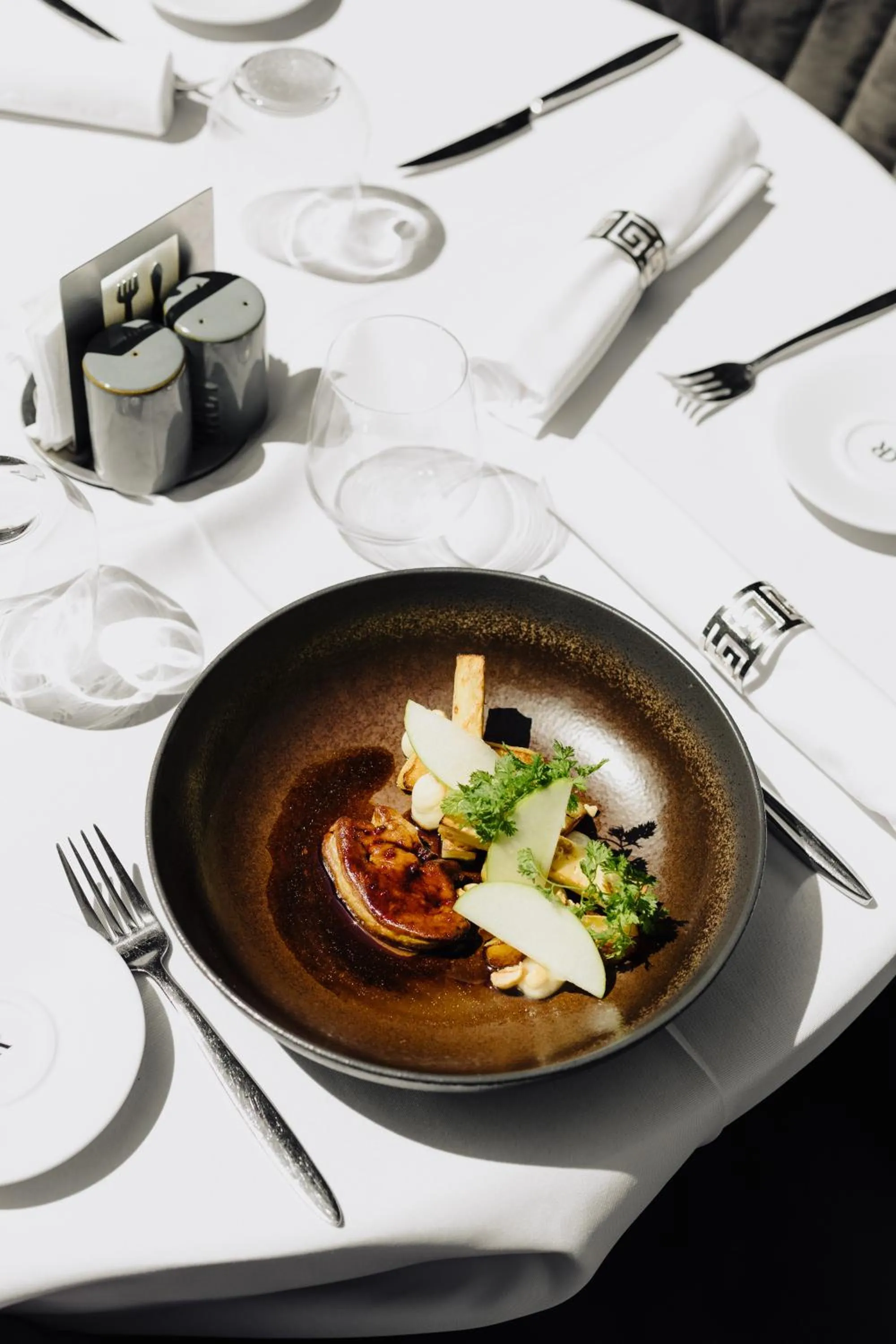 Food in Hôtel & Appartements Monsigny