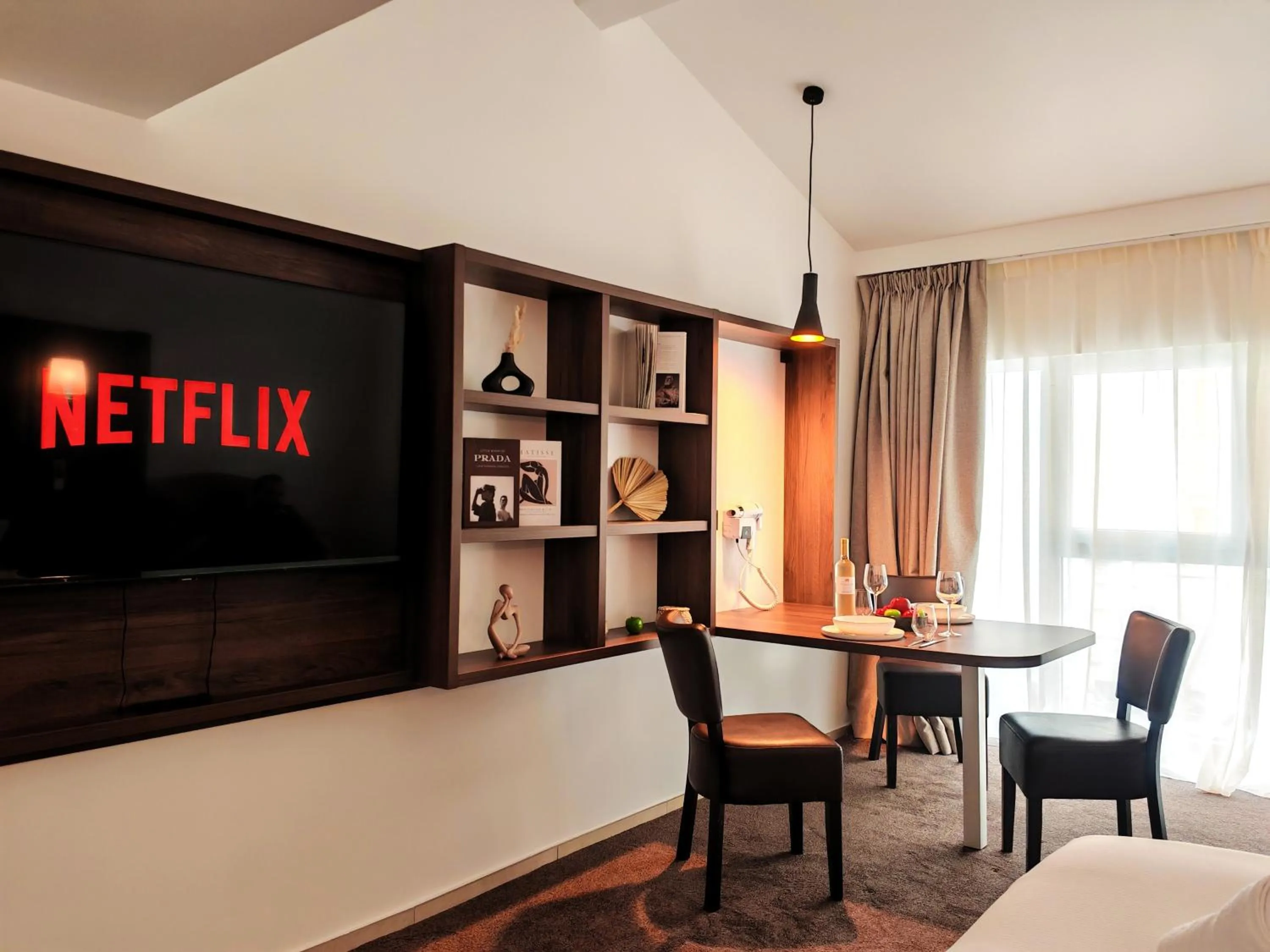 Bedroom in Hôtel & Appartements Monsigny