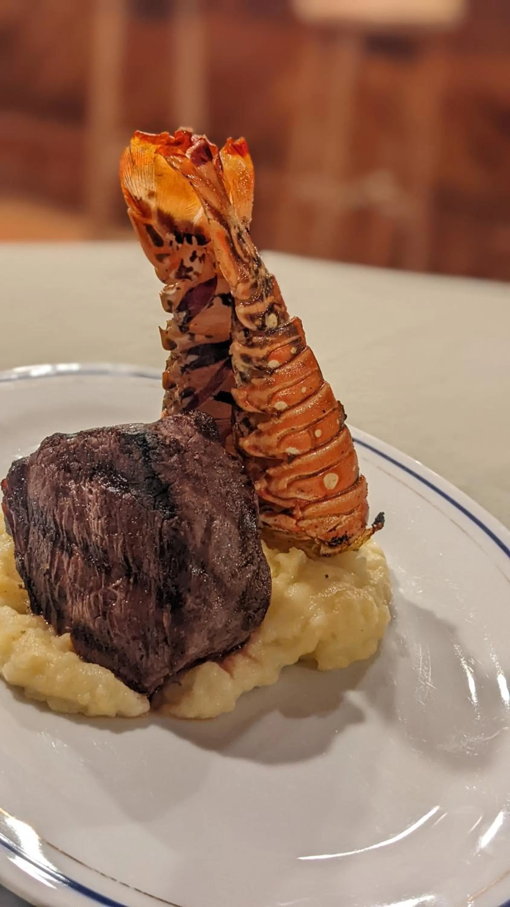 Restaurant/places to eat in Coral View Beach Resort