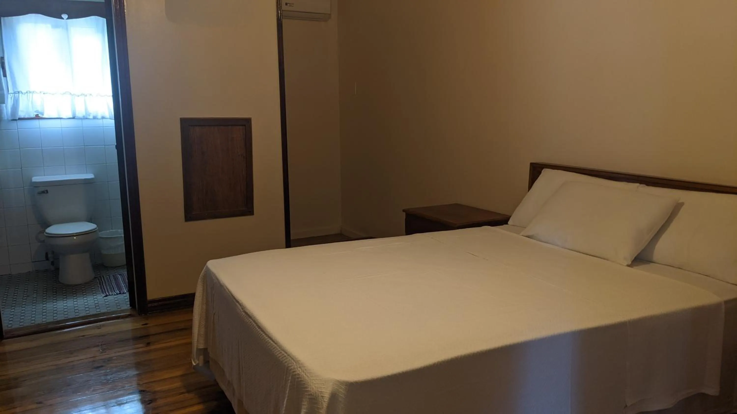 Bed in Coral View Beach Resort