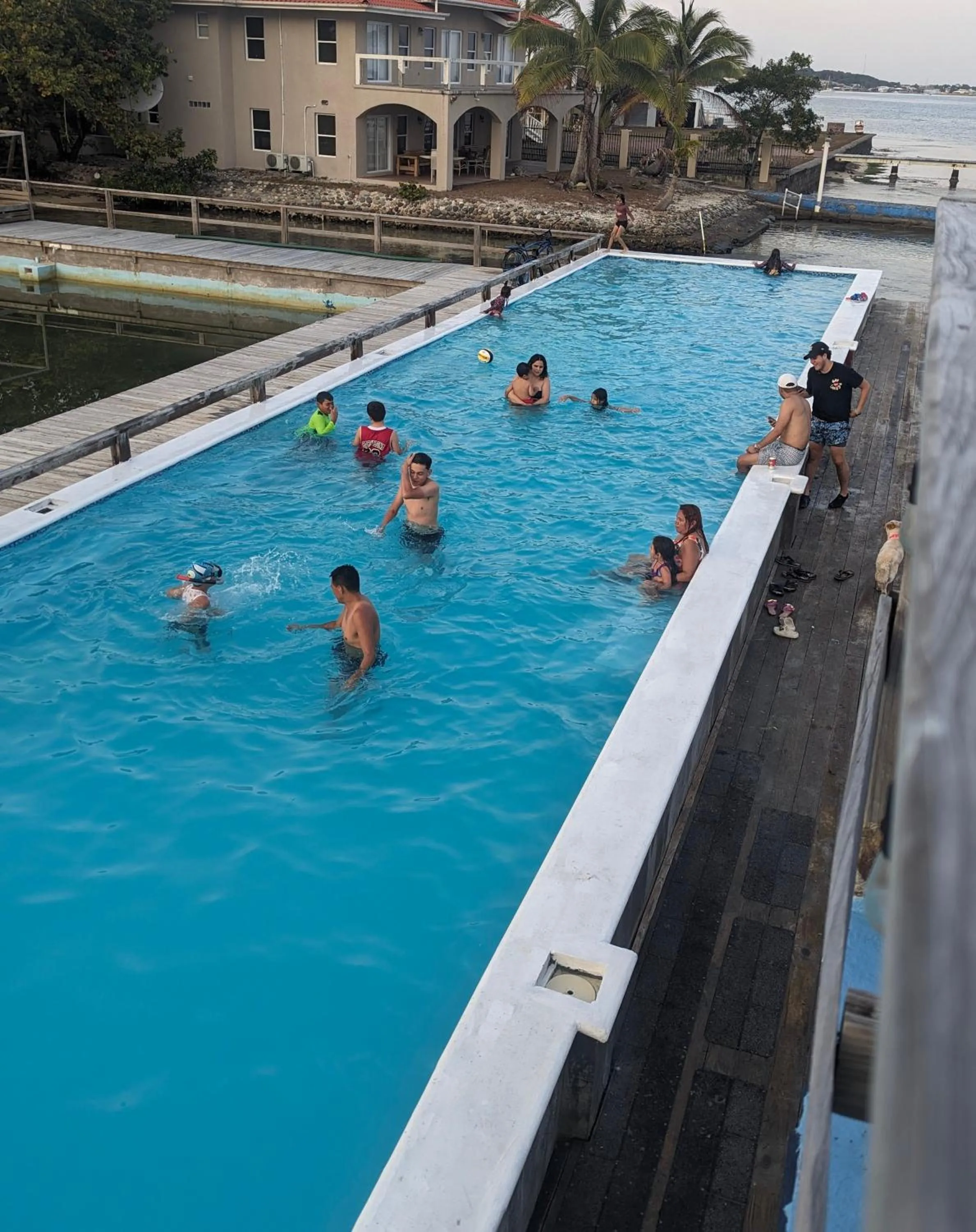 group of guests in Coral View Beach Resort
