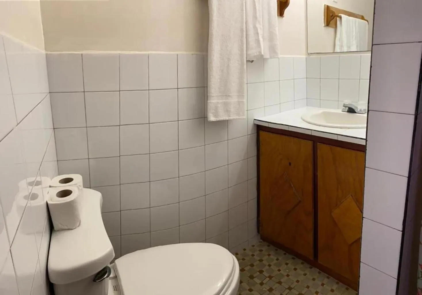 Bathroom in Coral View Beach Resort