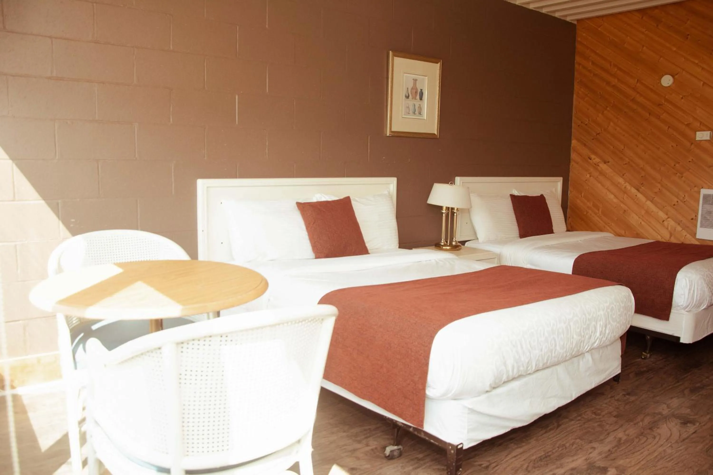 Bedroom in Travels Inn Victoria County