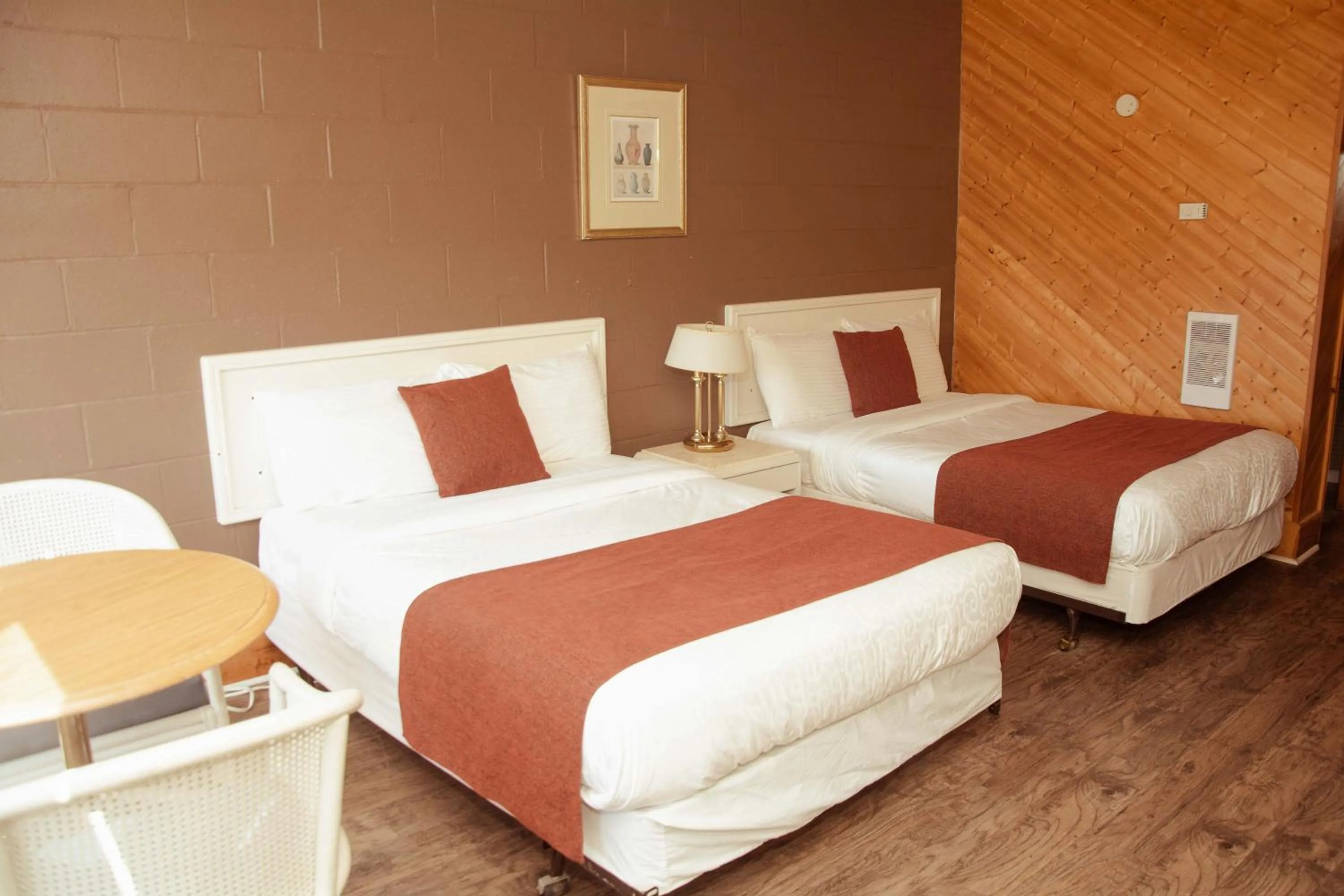 Photo of the whole room in Travels Inn Victoria County