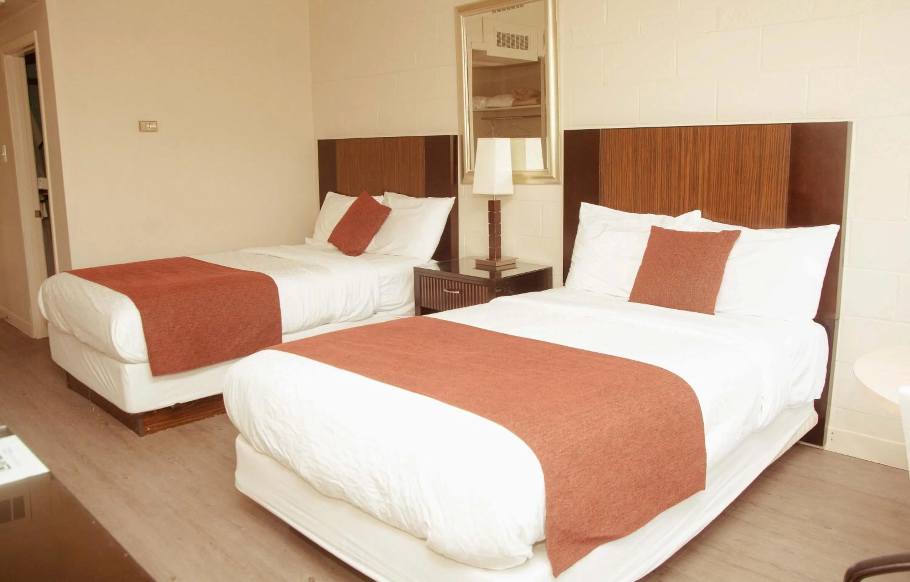 Bedroom in Travels Inn Victoria County