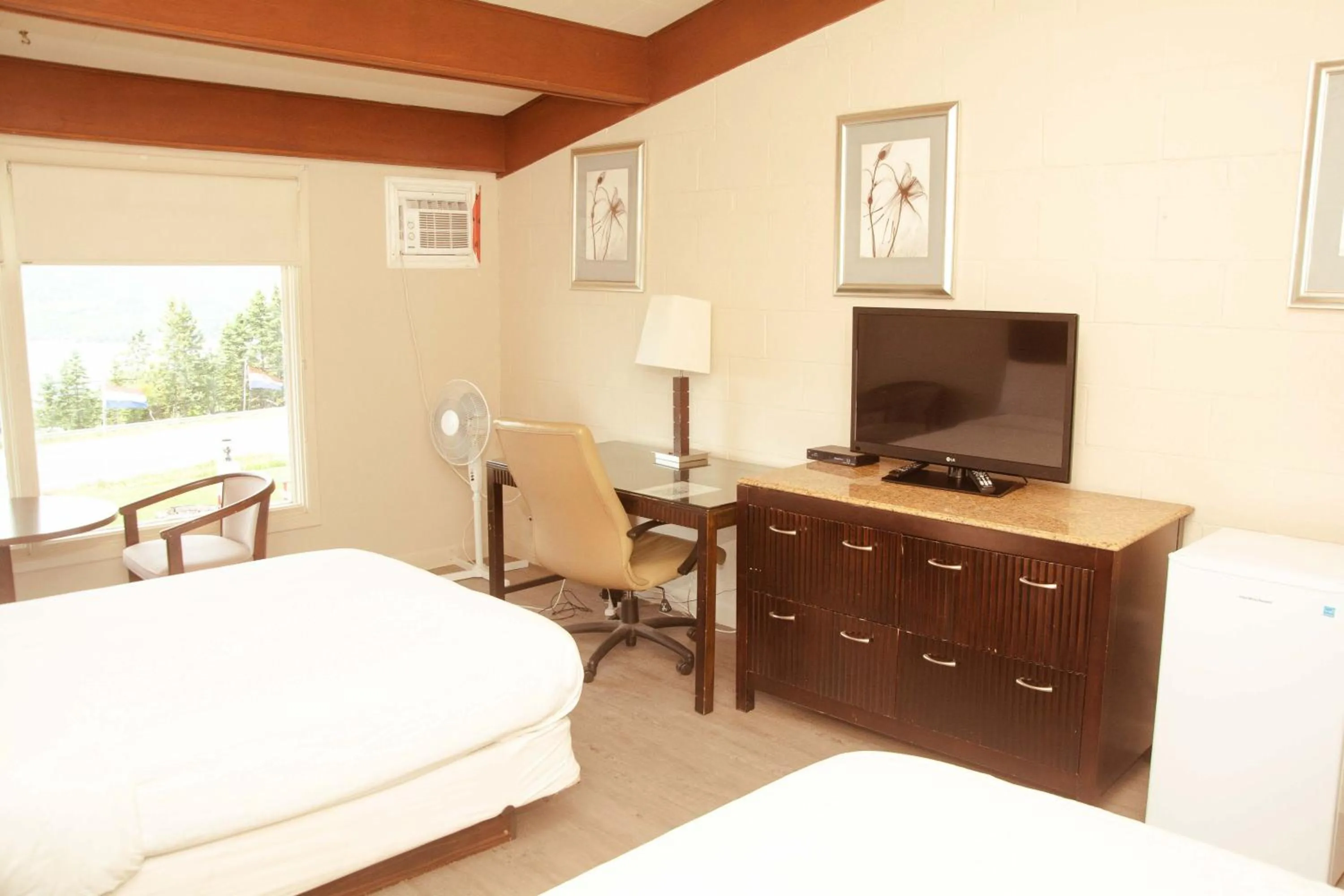 Bed in Travels Inn Victoria County