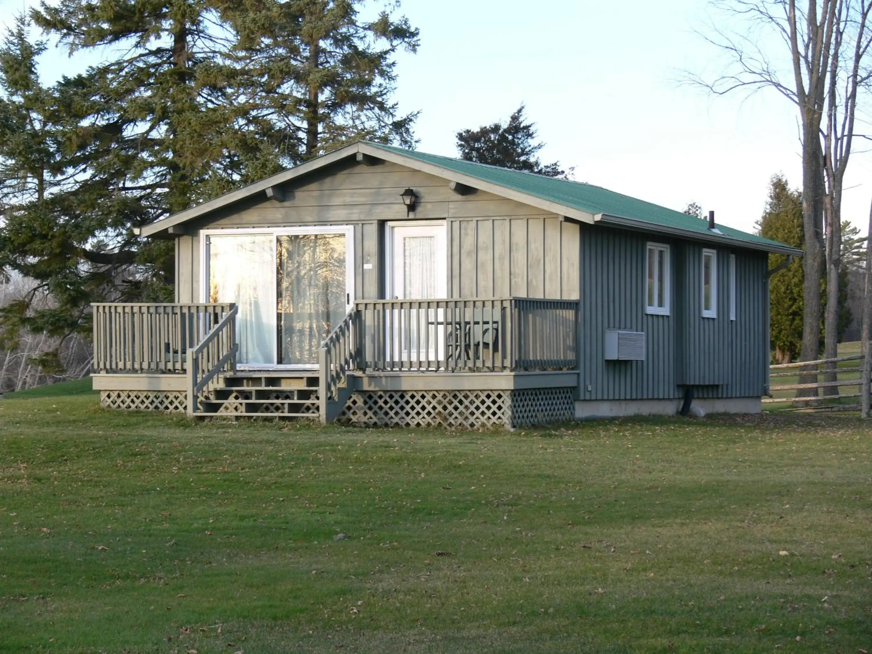 Two-Bedroom Cottage in Eganridge Resort, Golf Club & Spa Two-Bedroom Cottage in Eganridge Resort, Golf Club & Spa