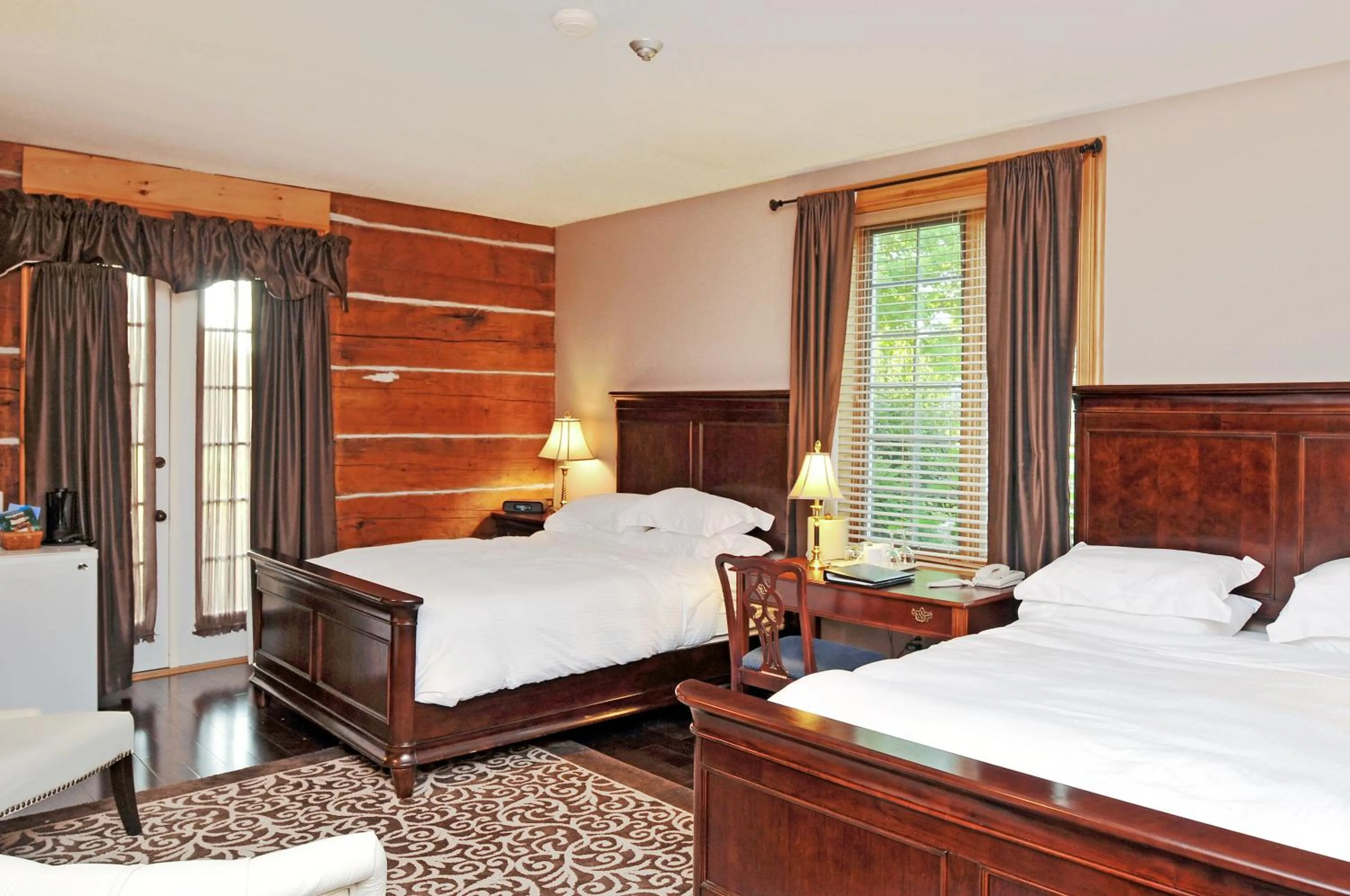 Bedroom, Bed in Eganridge Resort, Golf Club & Spa