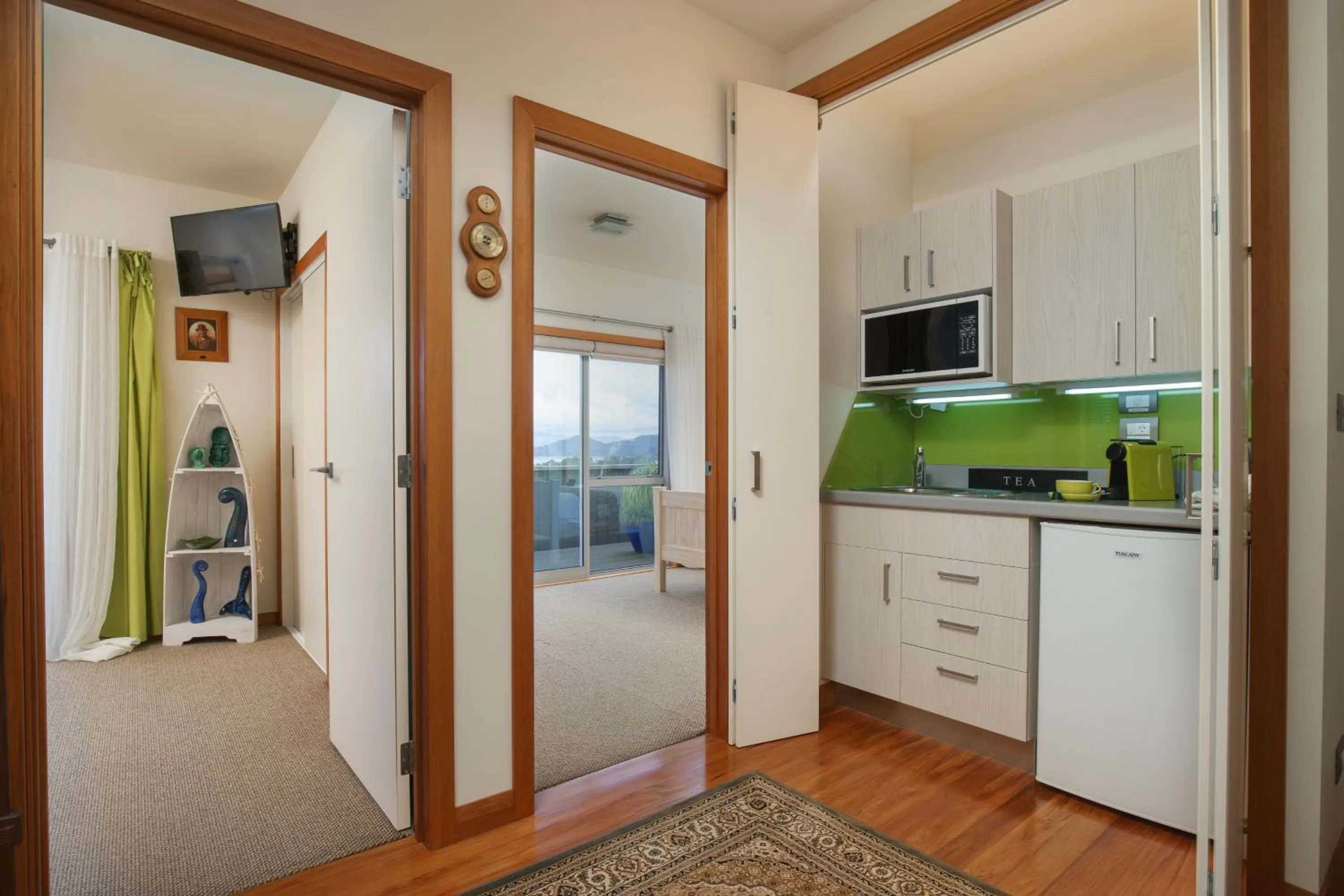 Kitchen or kitchenette in Paku Palms