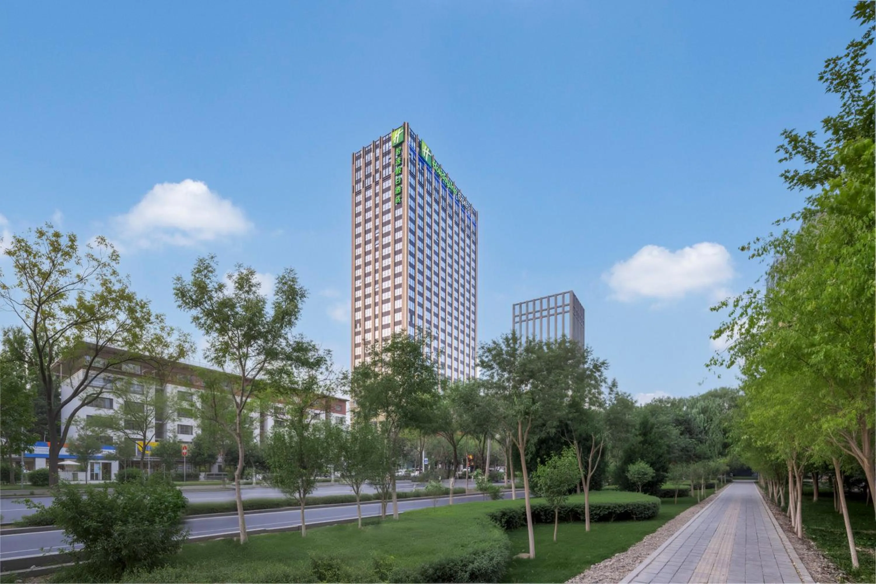 Property building in Holiday Inn Express Aksu by IHG