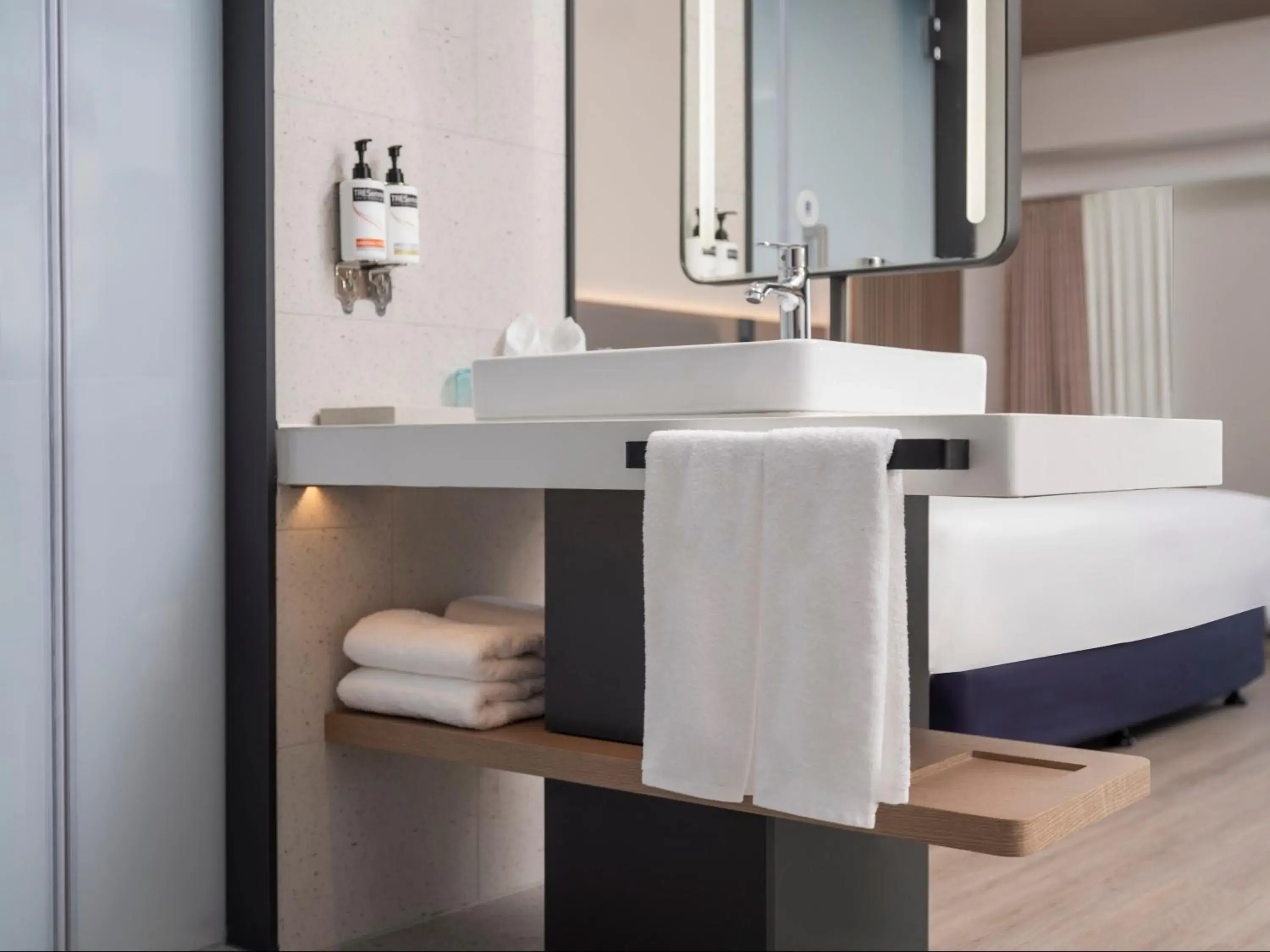 Standard Room in Holiday Inn Express Aksu by IHG Standard Room in Holiday Inn Express Aksu by IHG