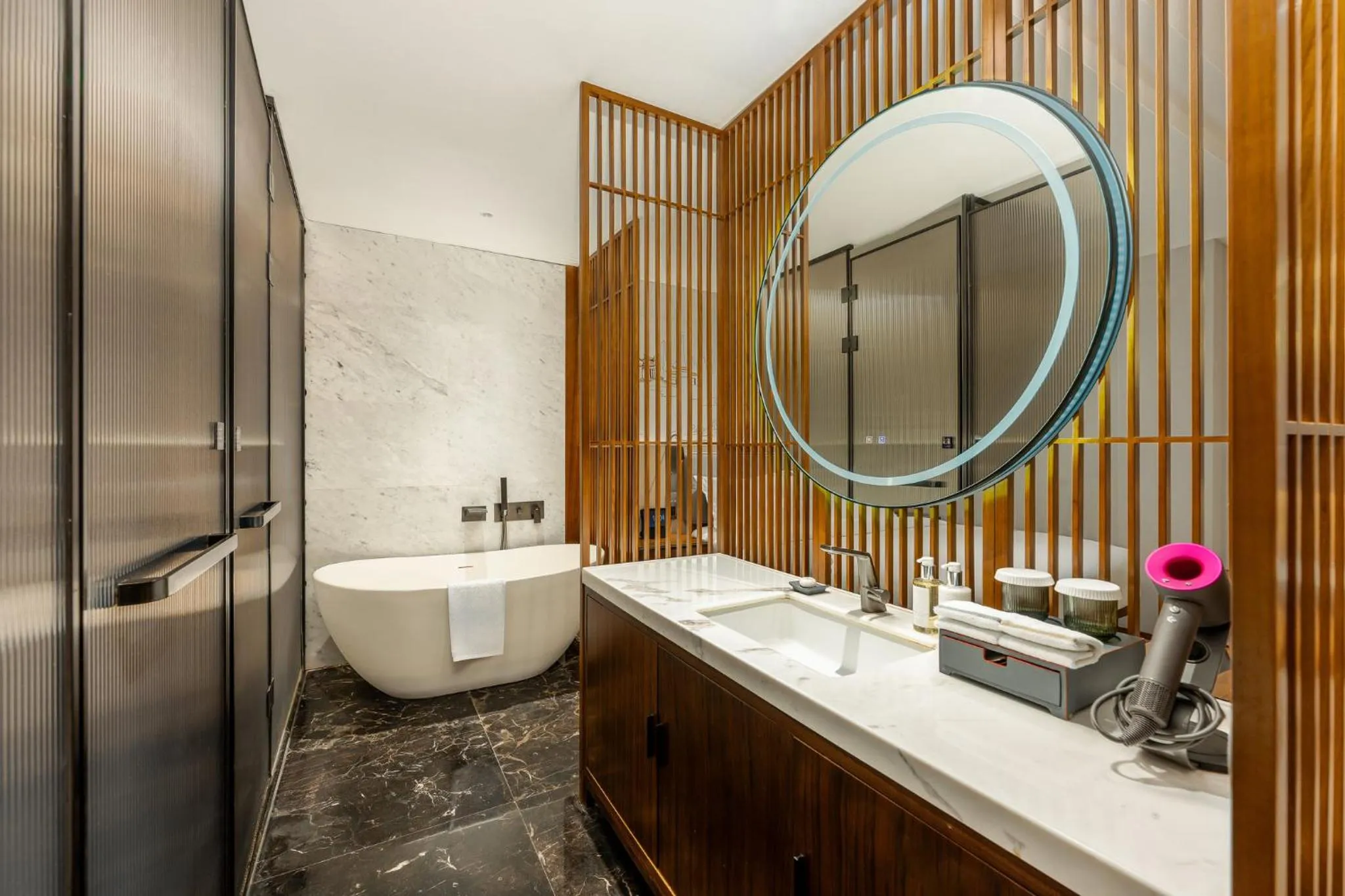 Photo of the whole room in Holiday Inn Hangzhou West Lake by IHG