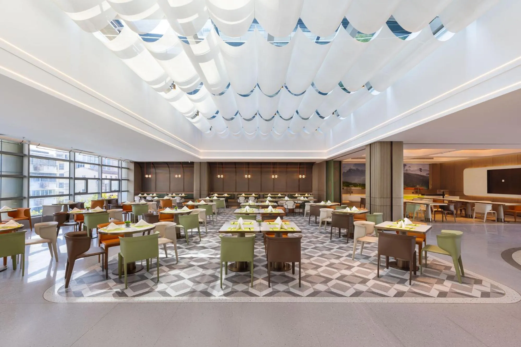 Restaurant/places to eat in EVEN Hotel Hangzhou West Lake by IHG