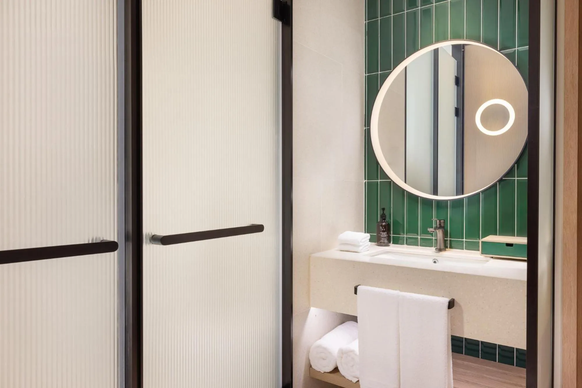 Bathroom in EVEN Hotel Hangzhou West Lake by IHG