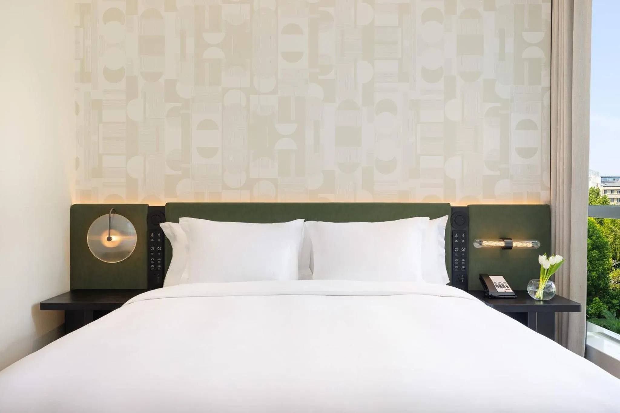 Photo of the whole room, Bed in EVEN Hotel Hangzhou West Lake by IHG