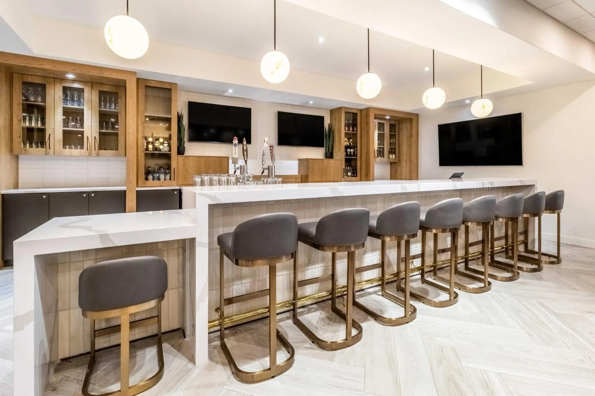 Lounge or bar in Staybridge Suites Halifax - Dartmouth by IHG