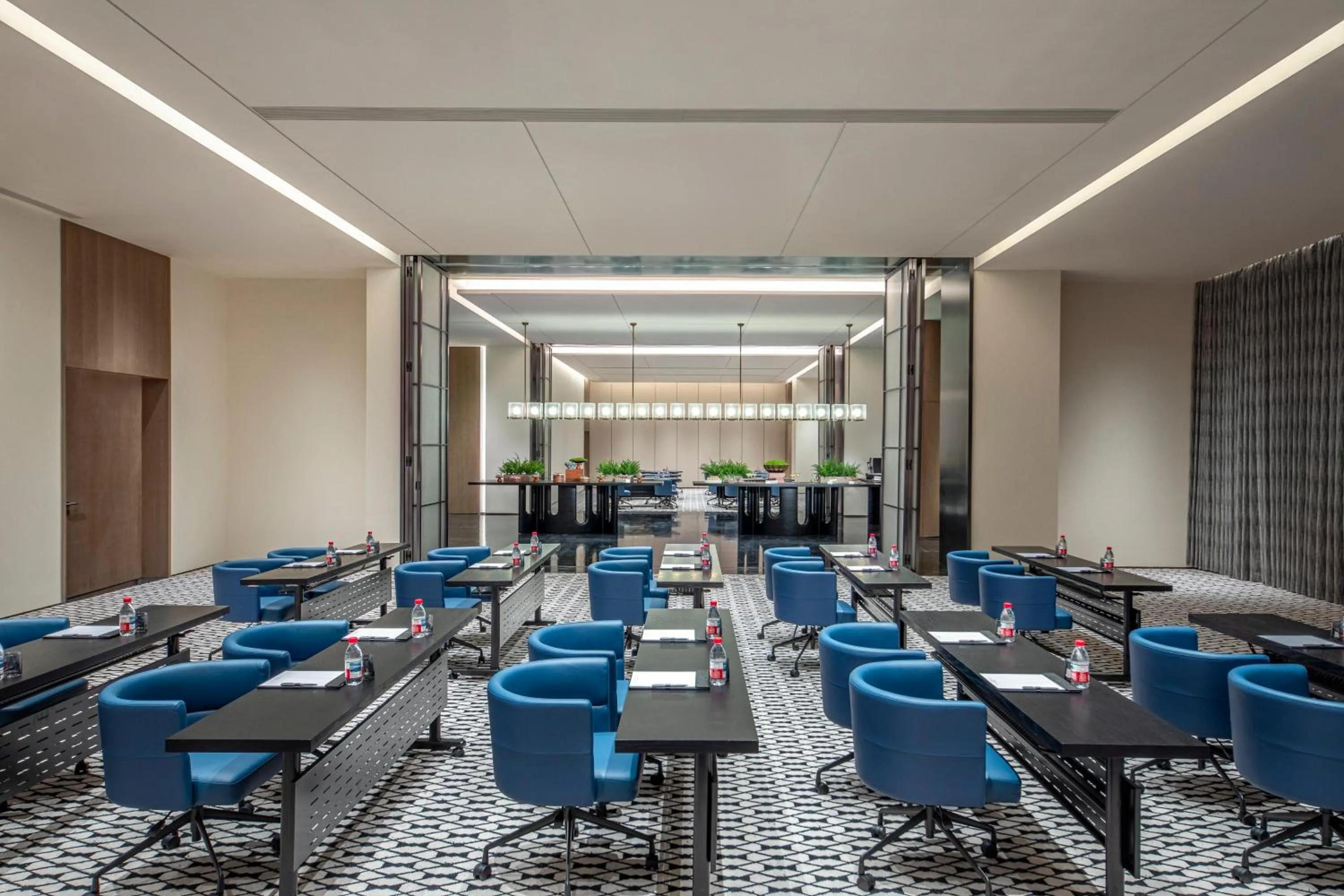 Meeting/conference room in Crowne Plaza Beijing Tongzhou