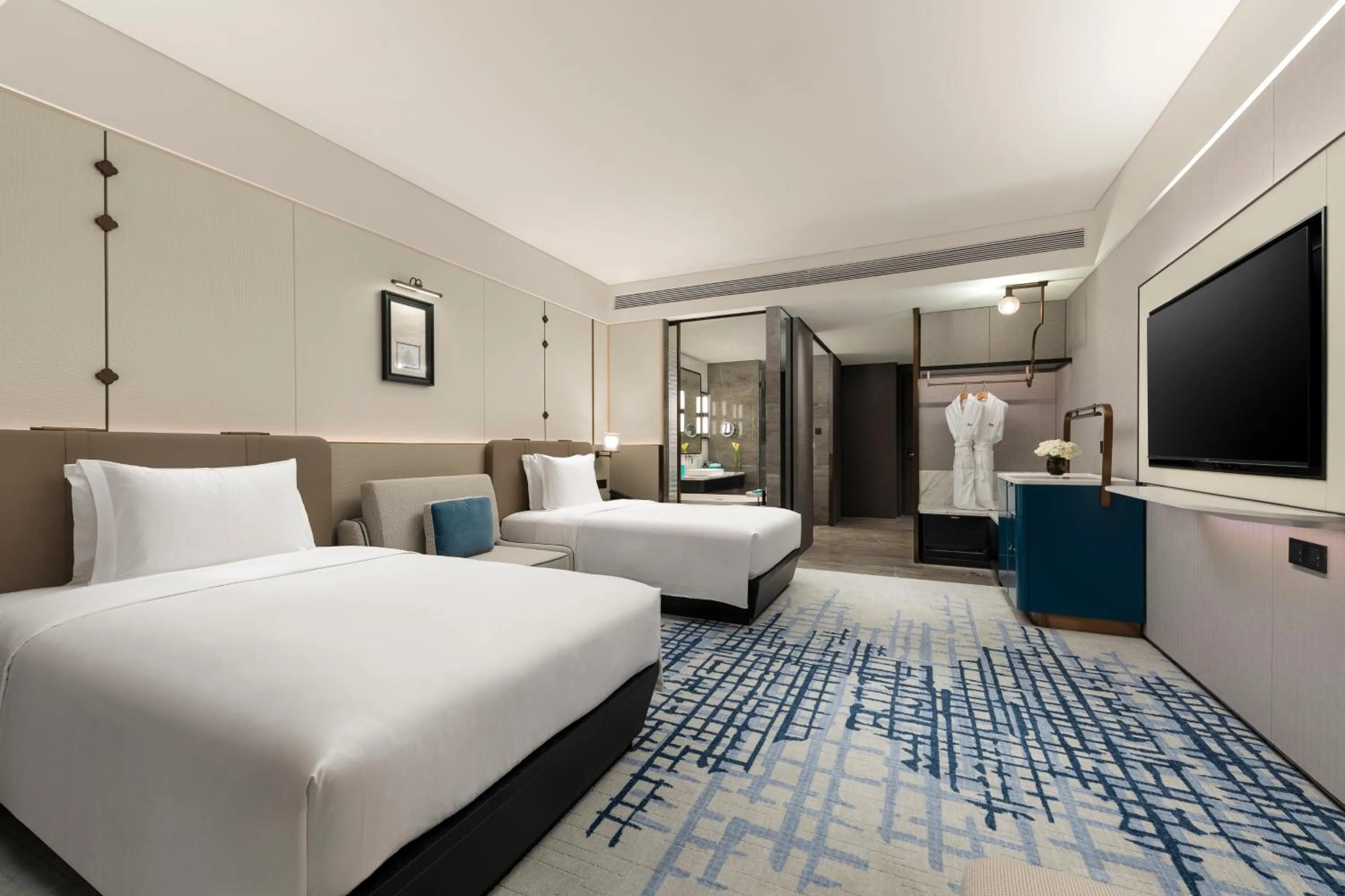 Bed in Crowne Plaza Beijing Tongzhou