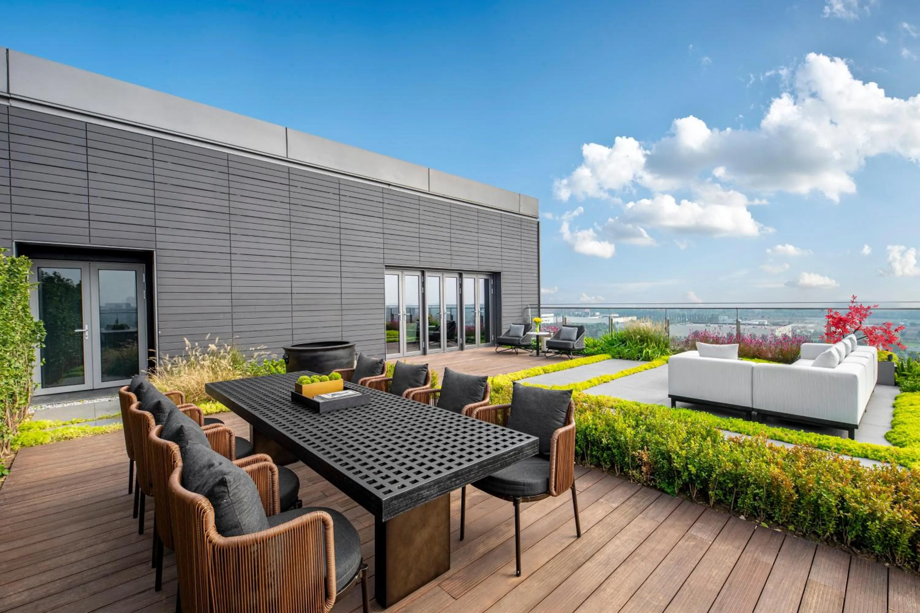 Photo of the whole room in Crowne Plaza Beijing Tongzhou