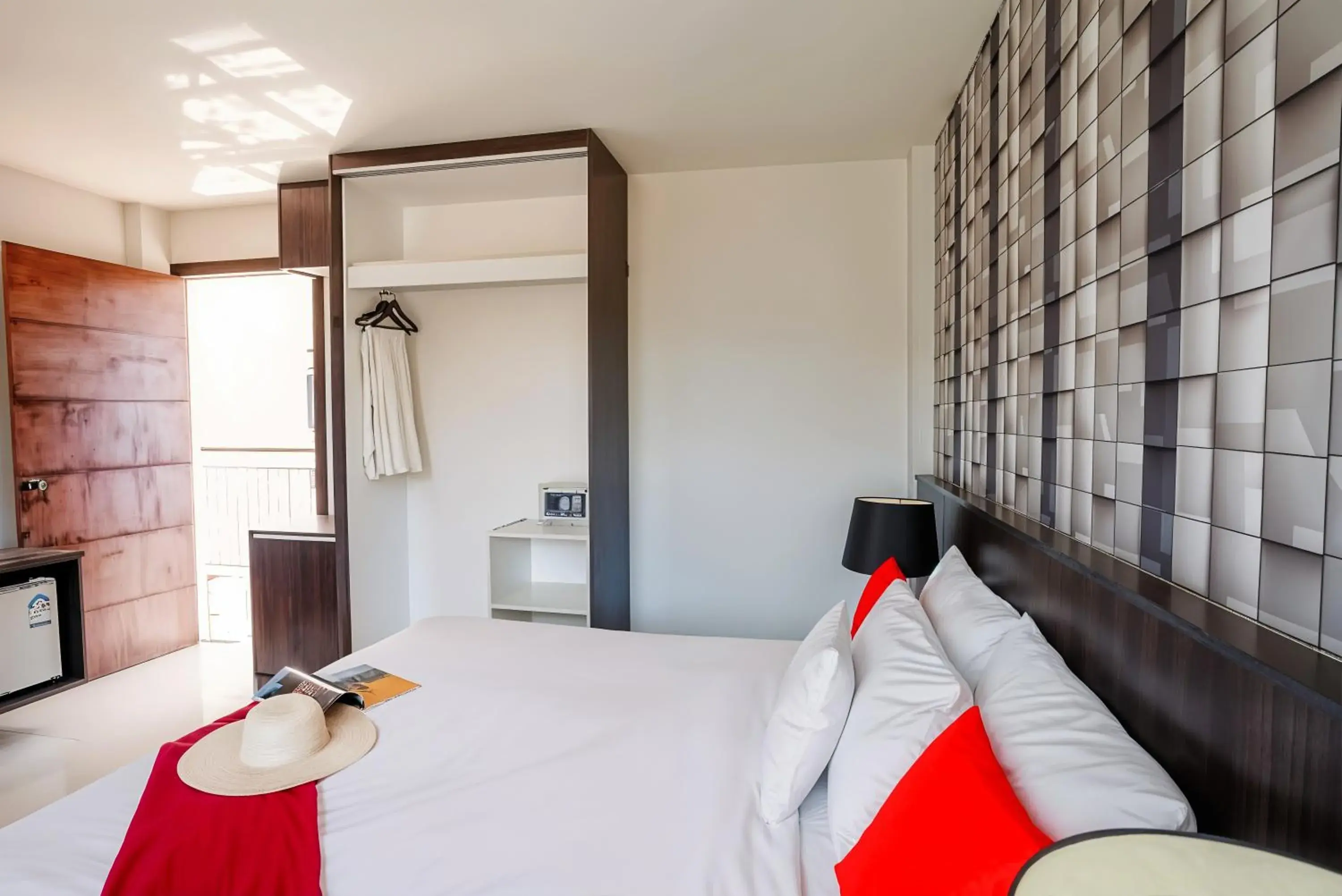 Bed in The Wings Boutique Hotels Krabi Ko Lanta Bed in The Wings Boutique Hotels Krabi Ko Lanta