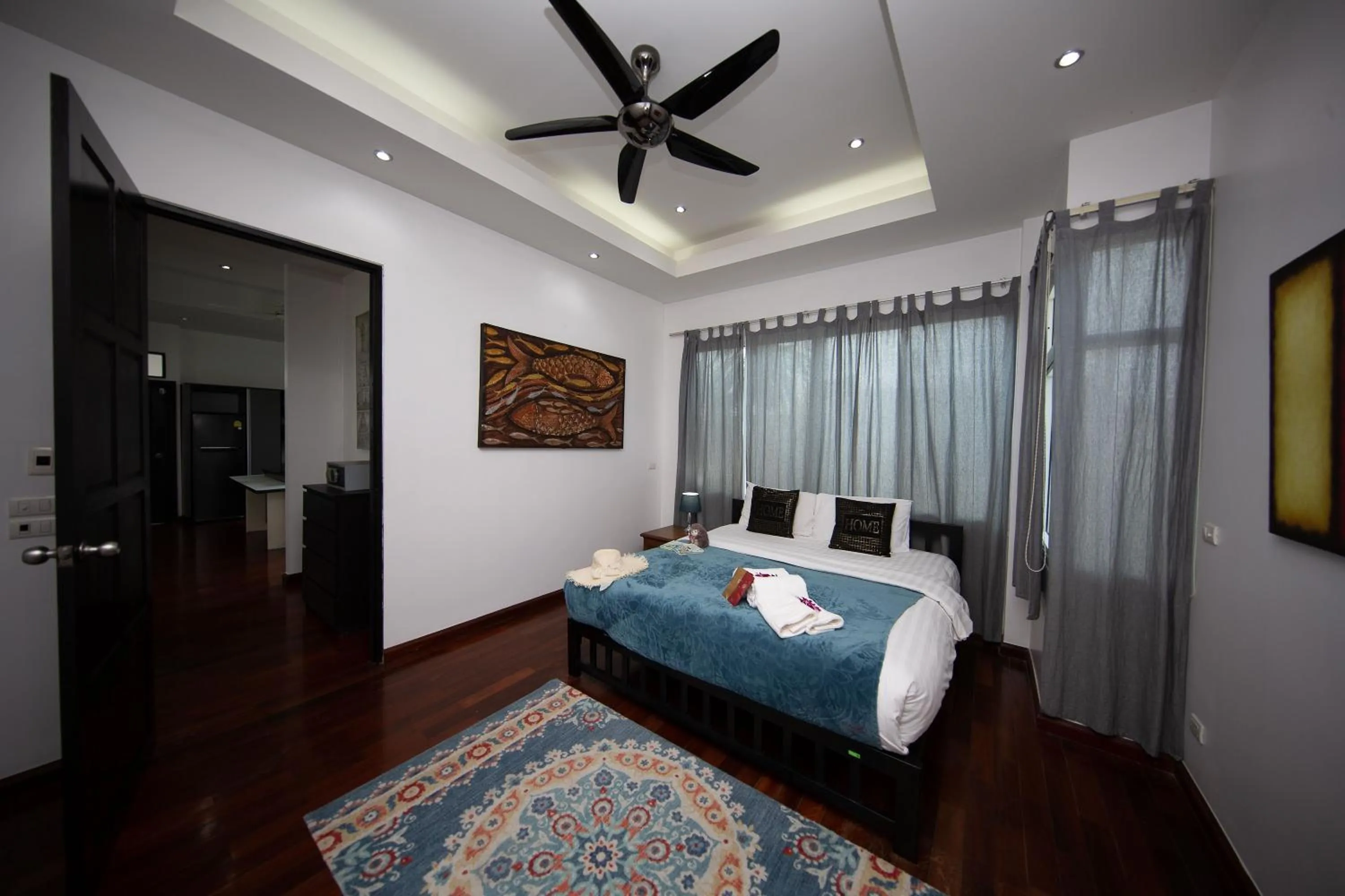 Bed in Paradise Pool Villa Pattaya in Tropicana Village