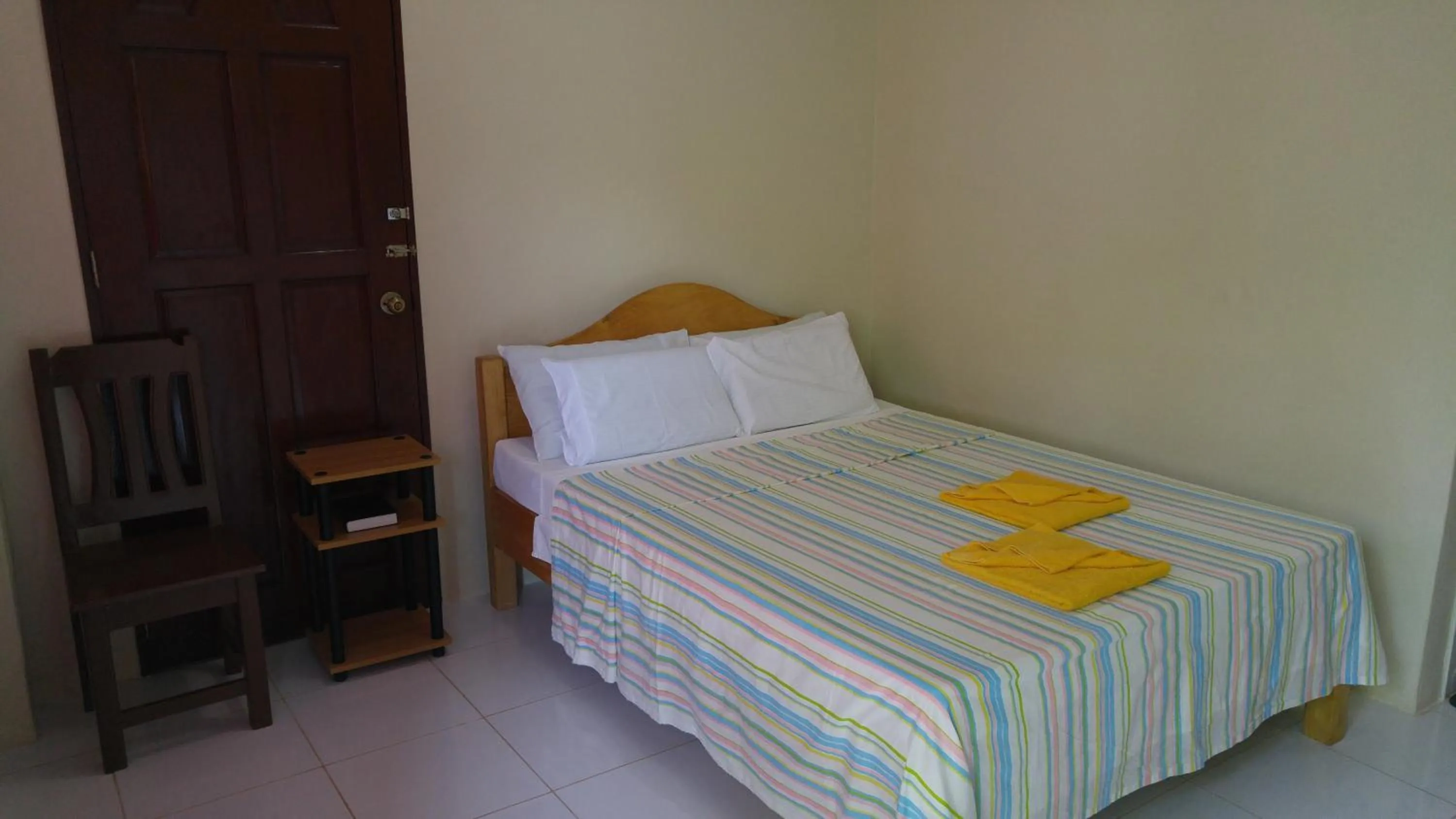 Bed in Villa Almedilla Pension House