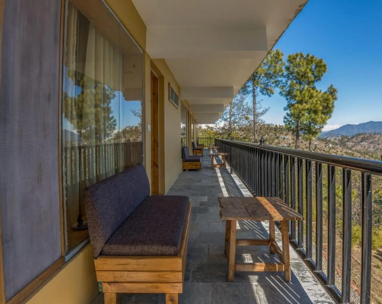 Balcony/Terrace in Kasar Rainbow Yoga Retreat