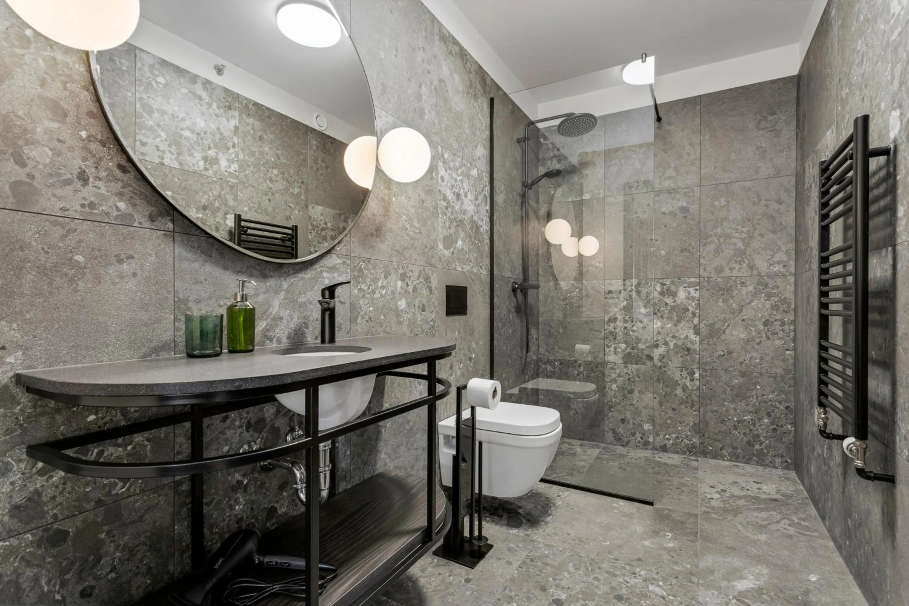 Strand Hotel Apartments