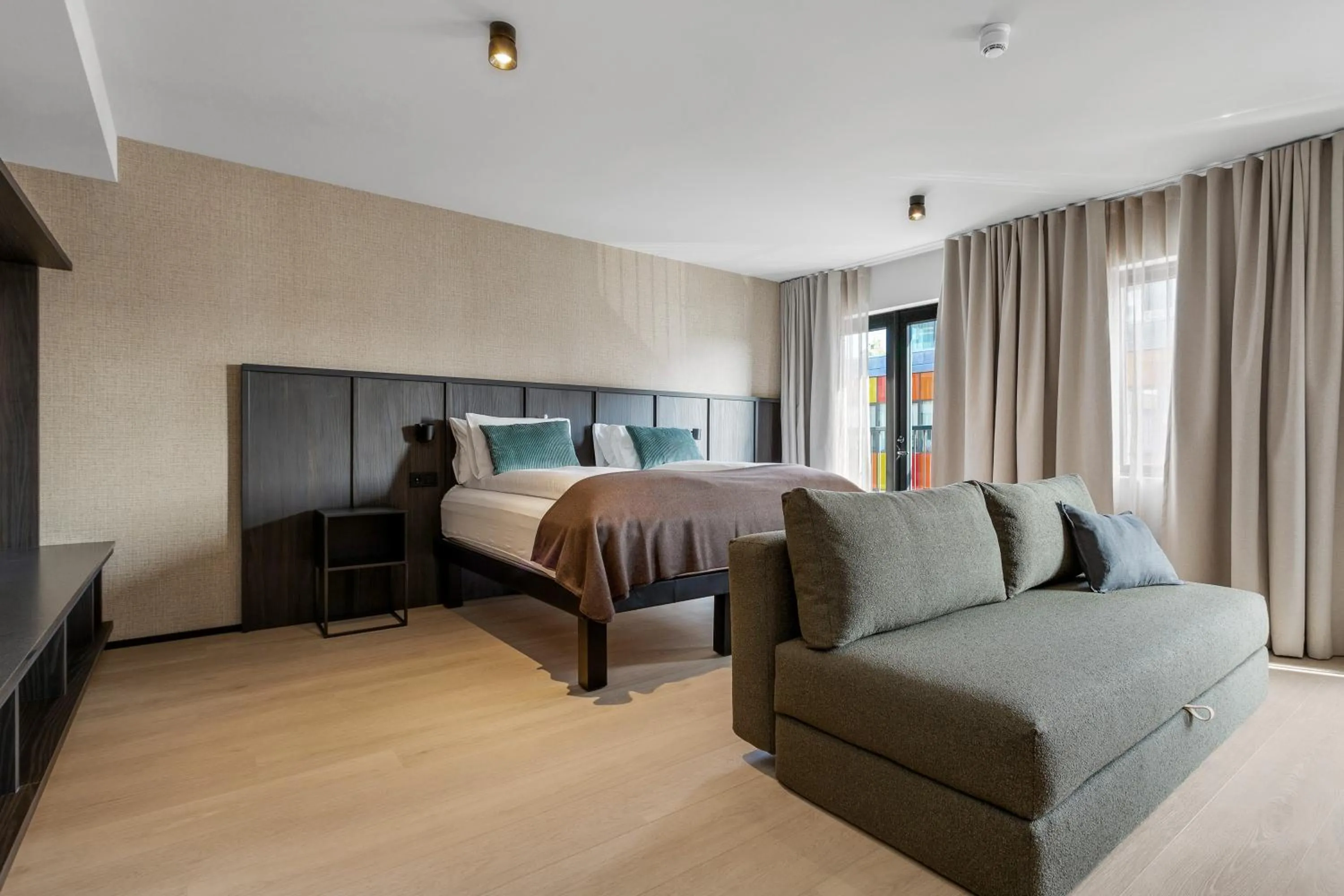 Bed in Strand Hotel Apartments