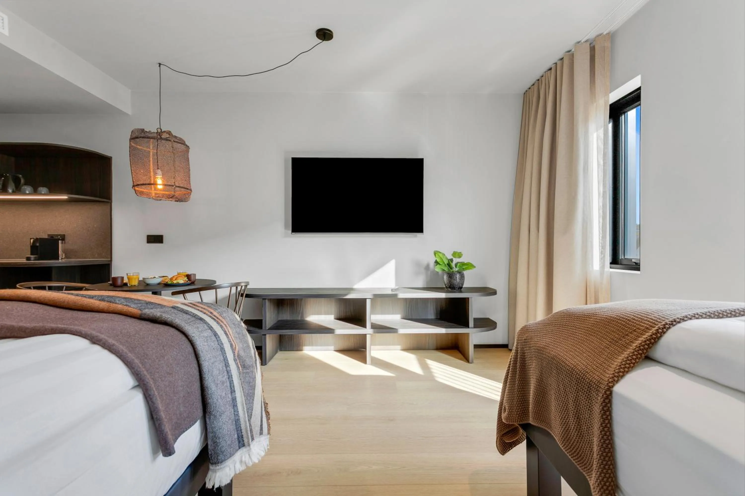 Bed in Strand Hotel Apartments