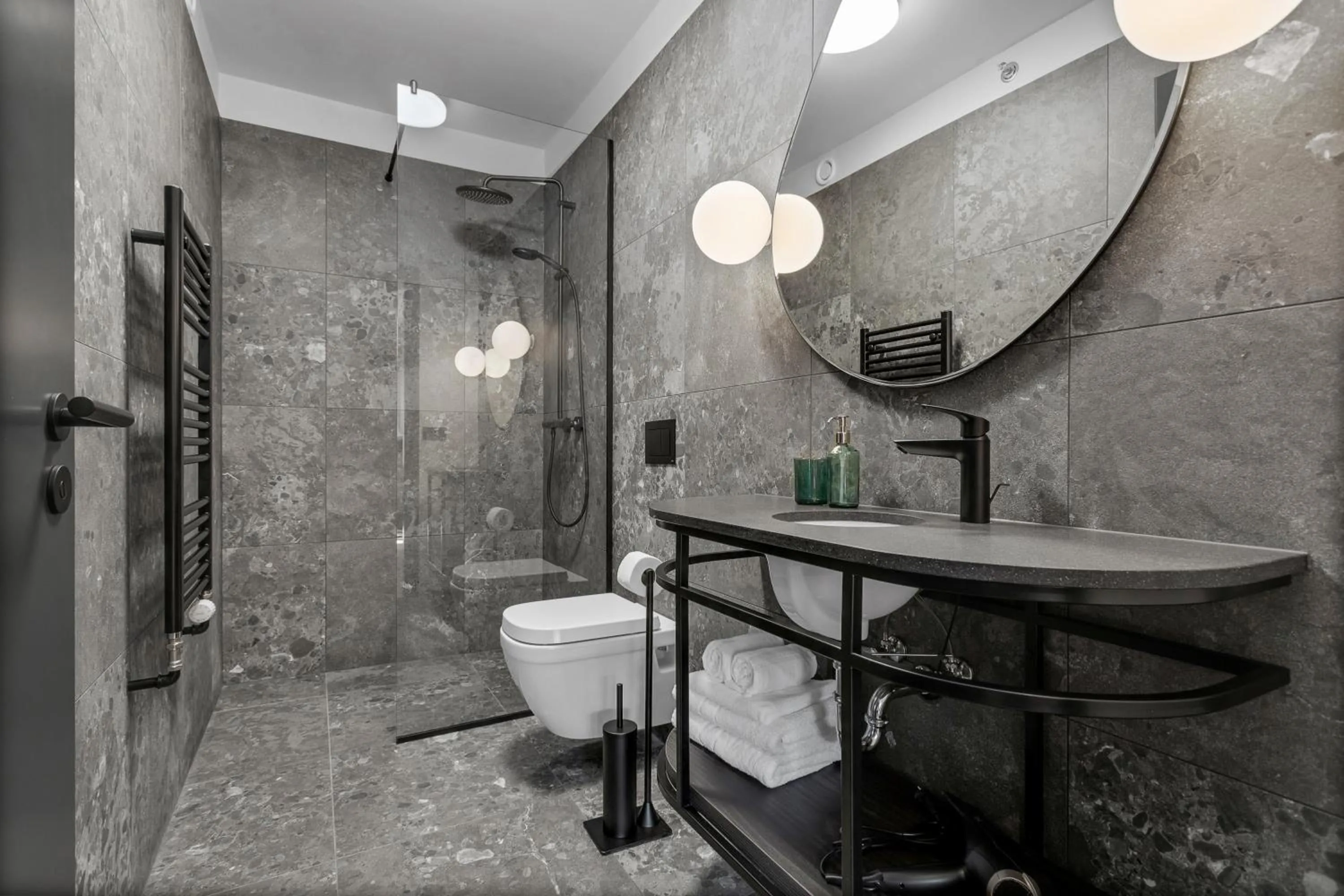 Strand Hotel Apartments